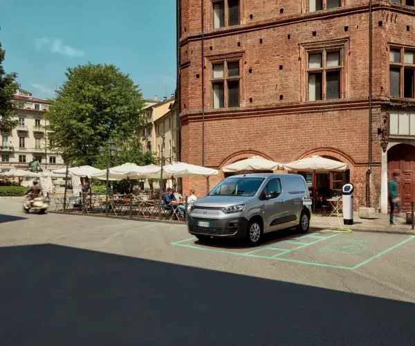 FIAT DOBLO MY2022 Plaza.