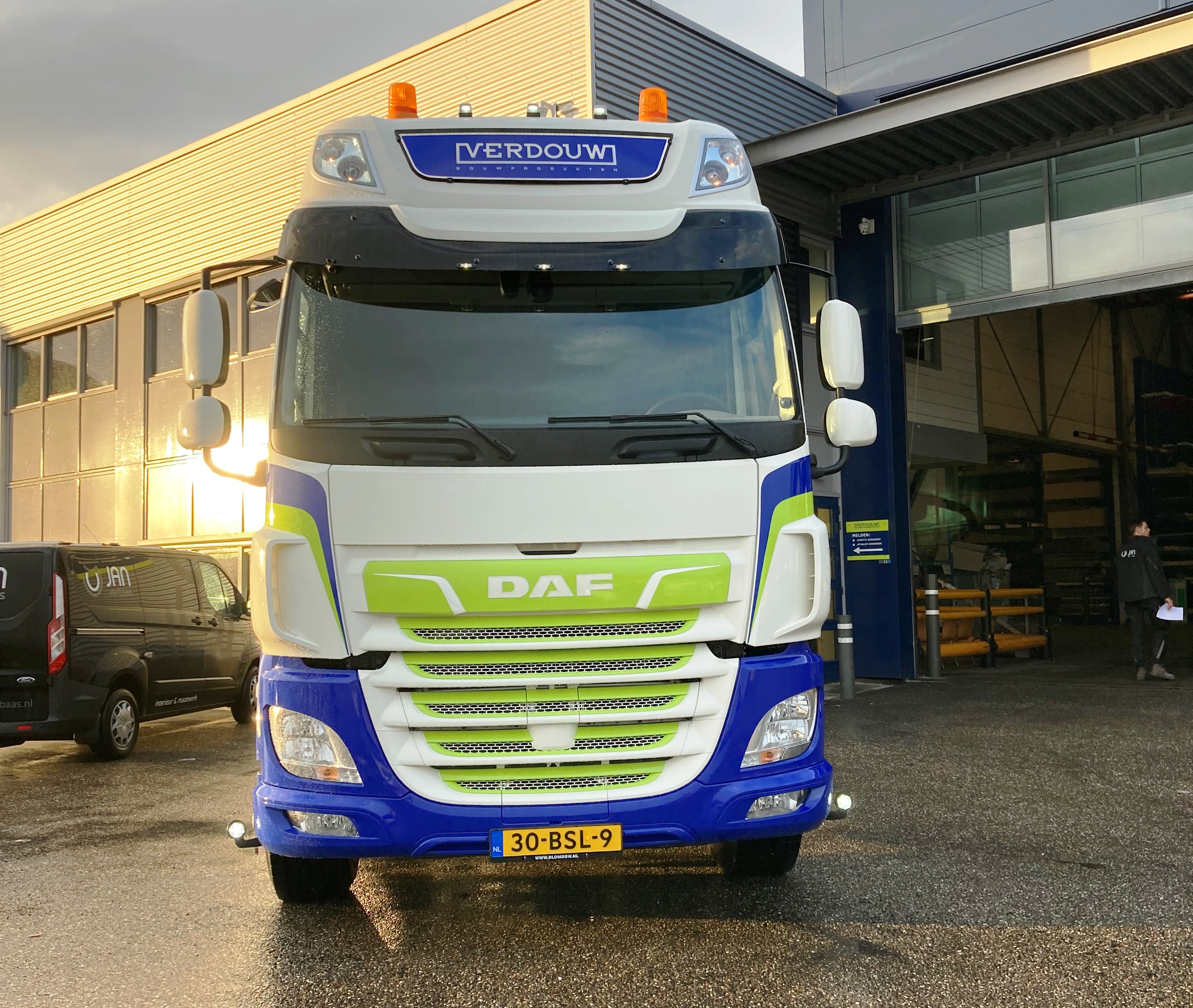 Verdouw Bouwmaterialen - CF 340 FT SC