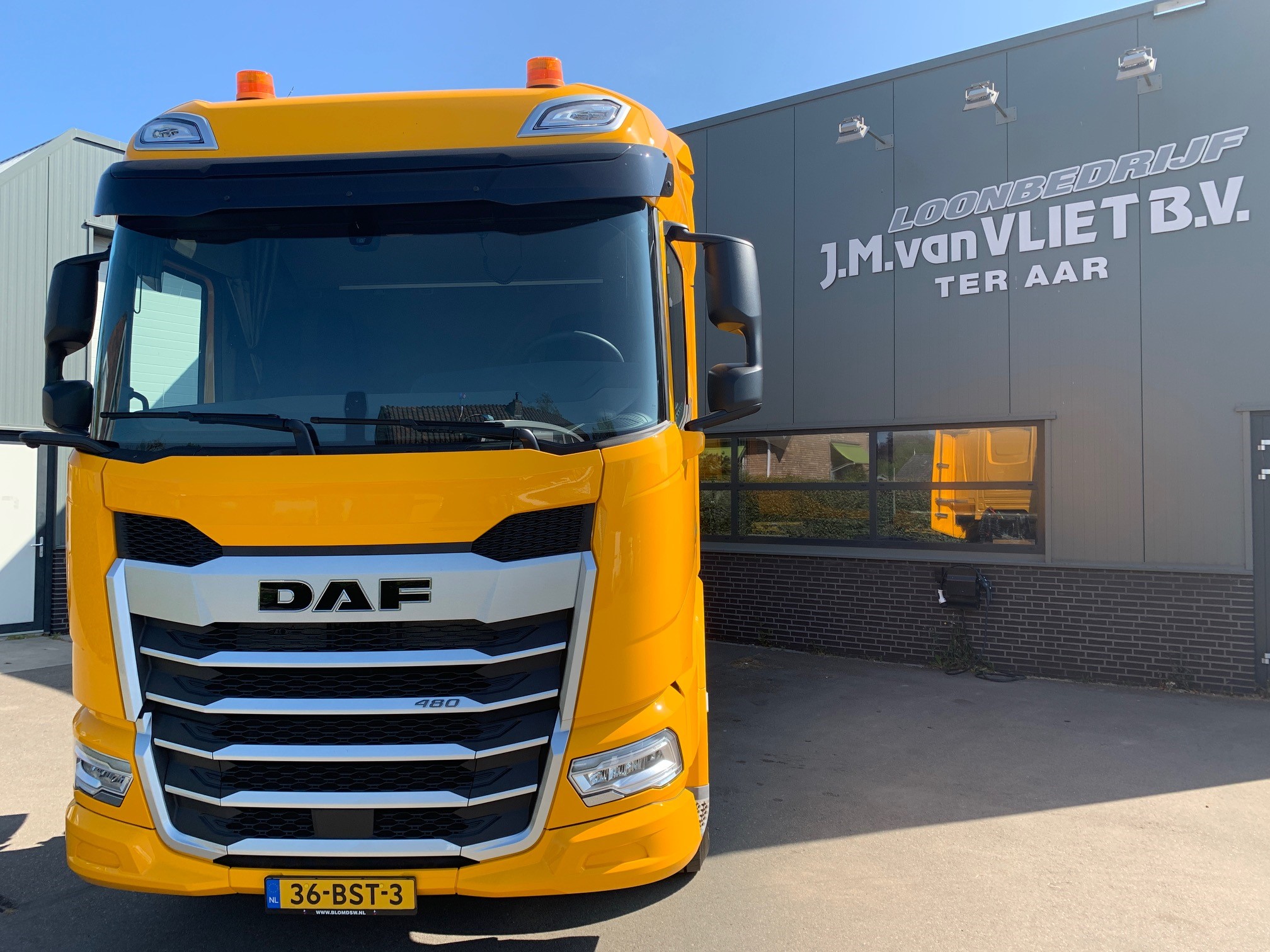 J.M. Van Vliet B.V. - DAF XF 480 NGD