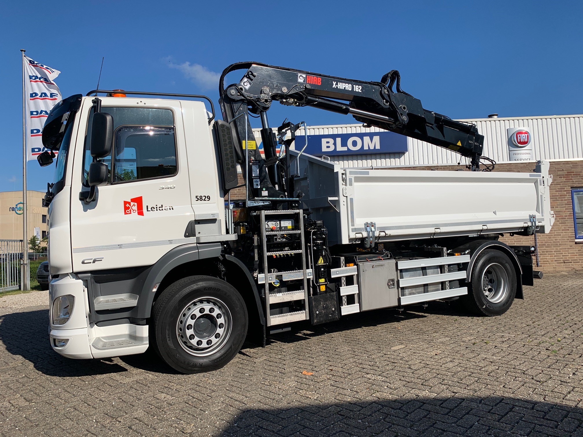 DAF CF 340 FA DC - Gem. Leiden