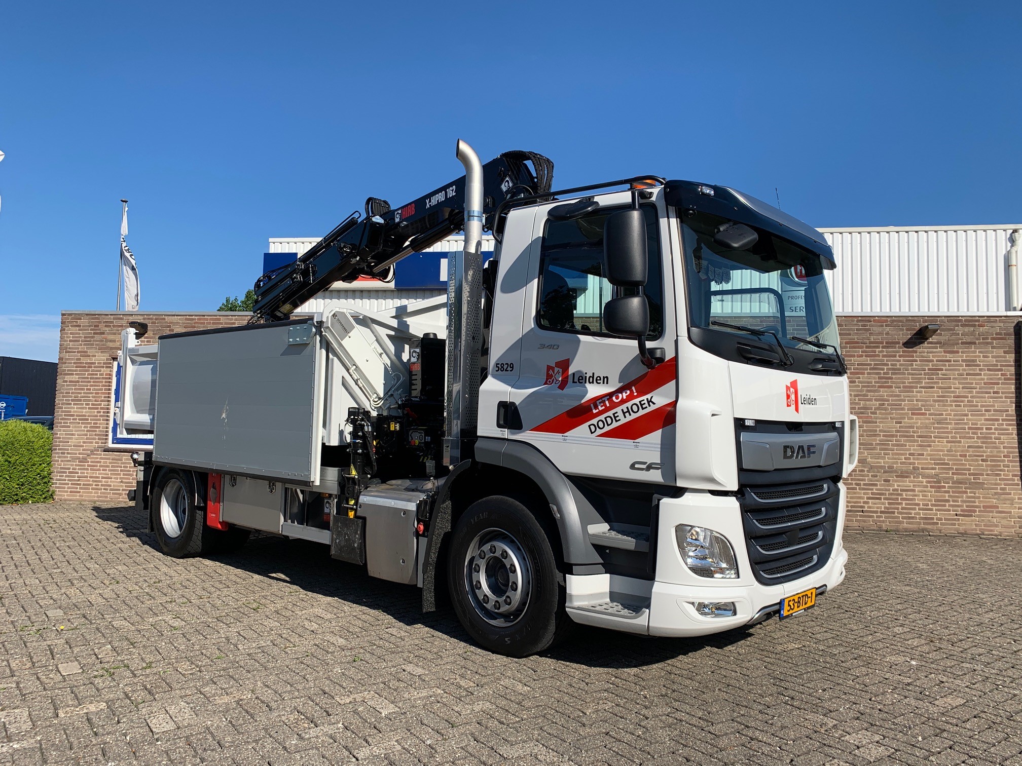 DAF CF 340 FA DC - Gem. Leiden