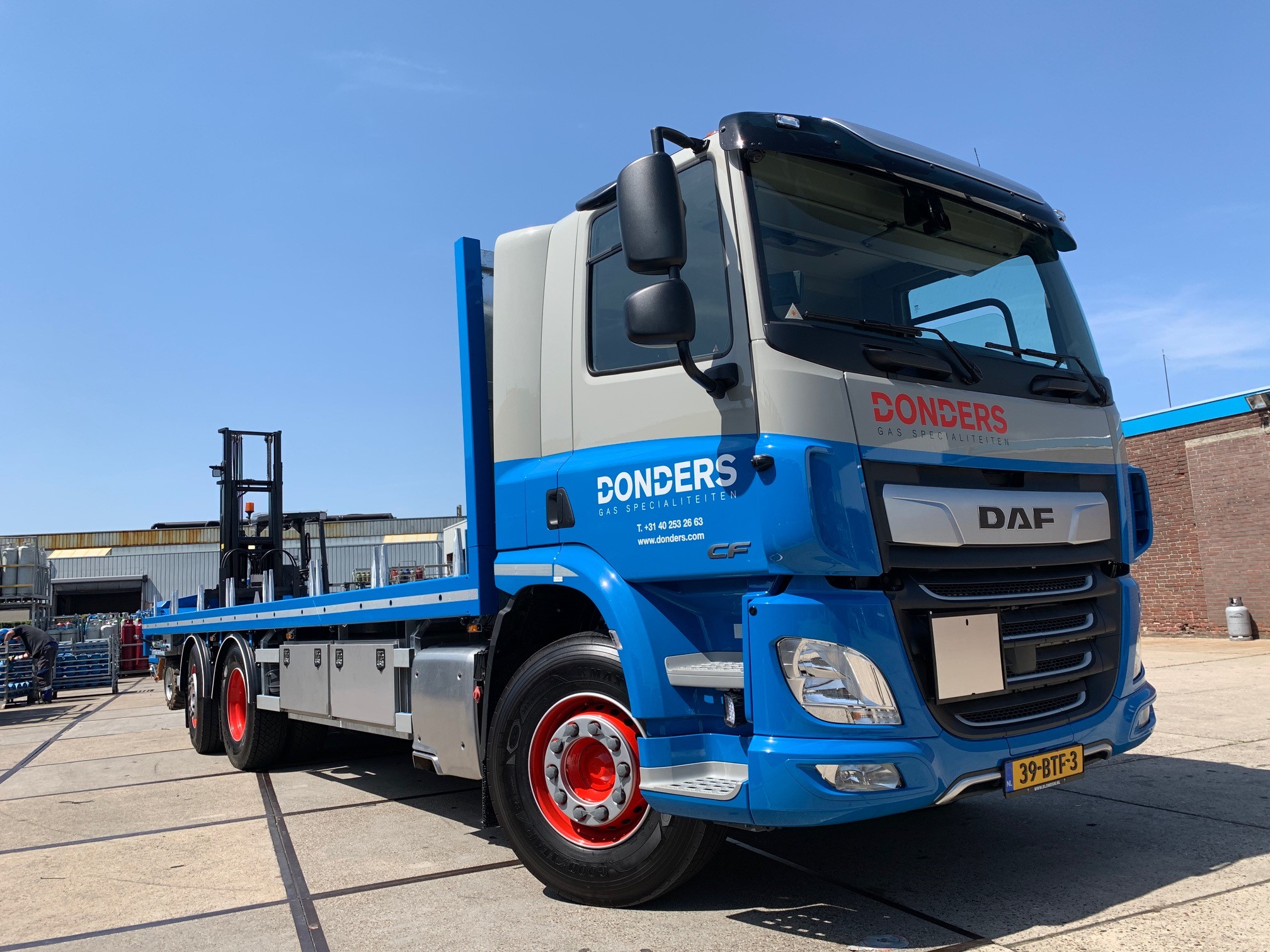 Donders - DAF CF 370 FAN DC