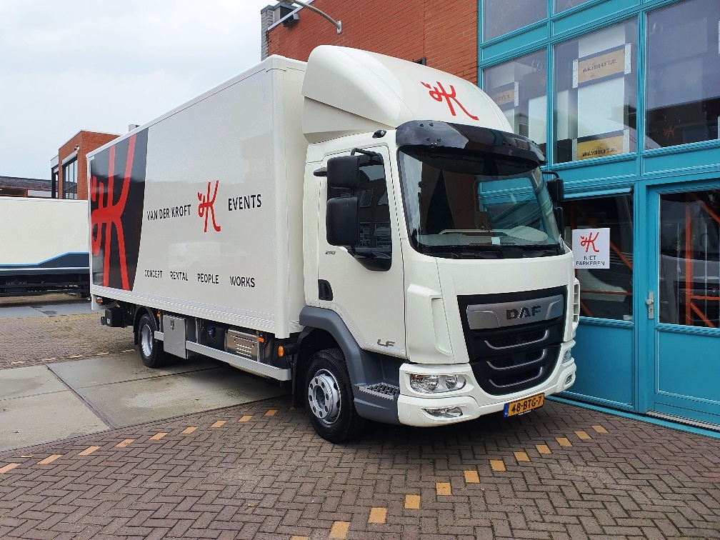 DAF LF 210 FA DC - Kroft Party Catering en Rental B.V.