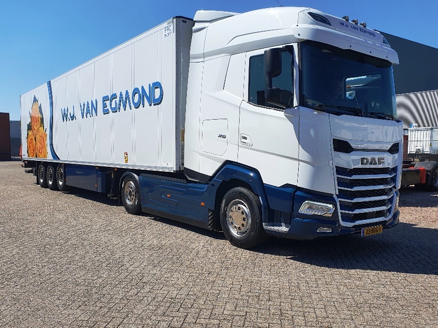 DAF XG 480 FT NGD W.J. van Egmond - Rijnsburg.jpg