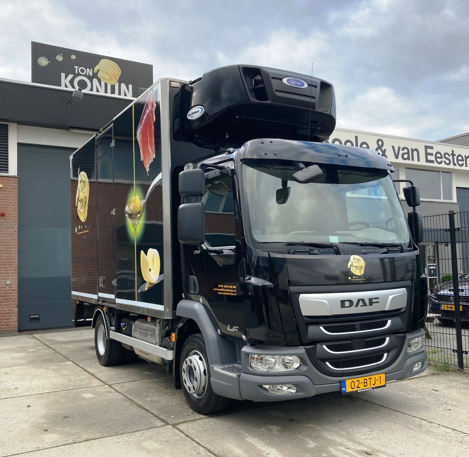 DAF LF 210 FA DC 12t -Ton Konijn