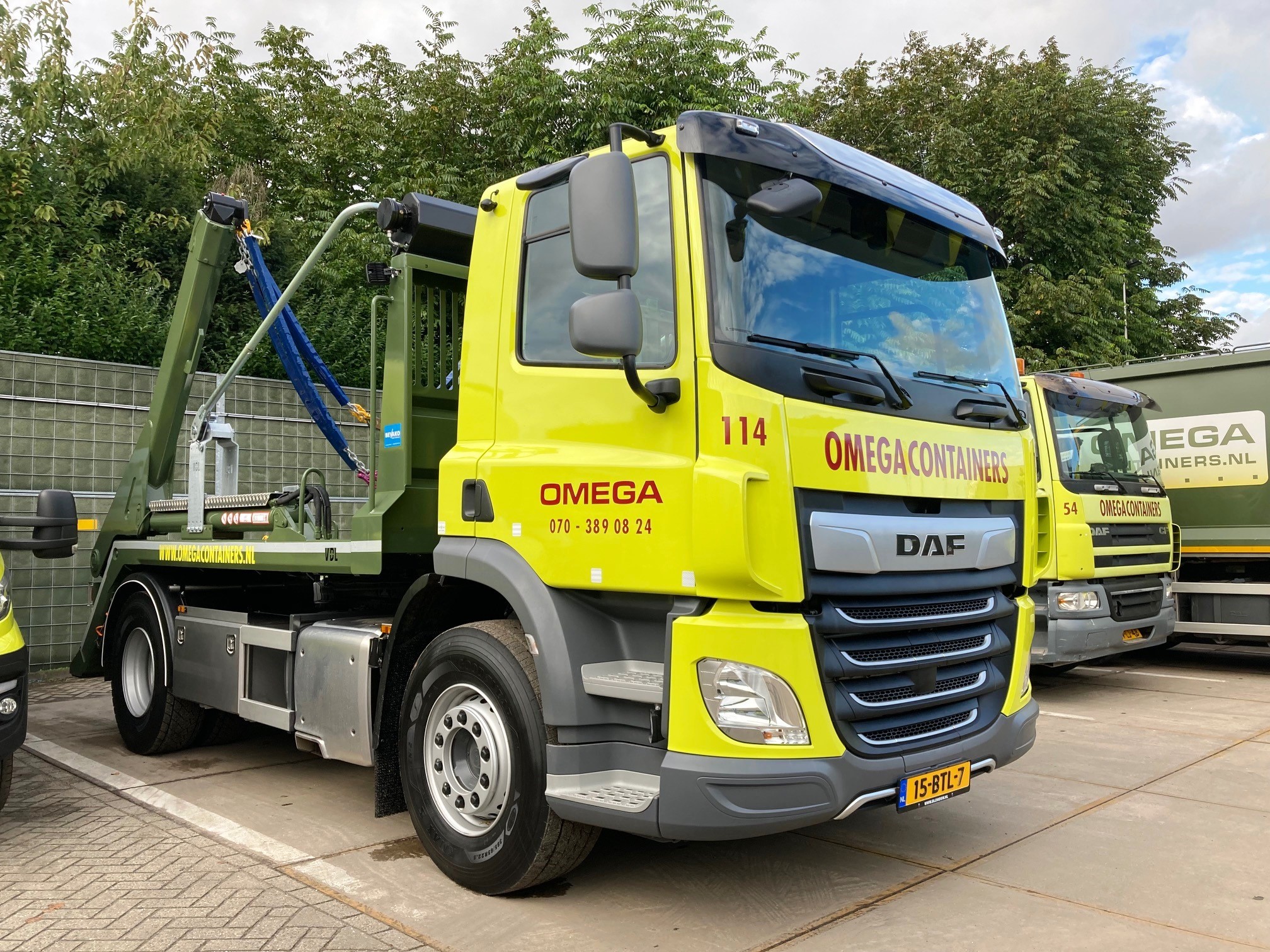 DAF CF 300 FA DC - Omega Containers Den Haag 