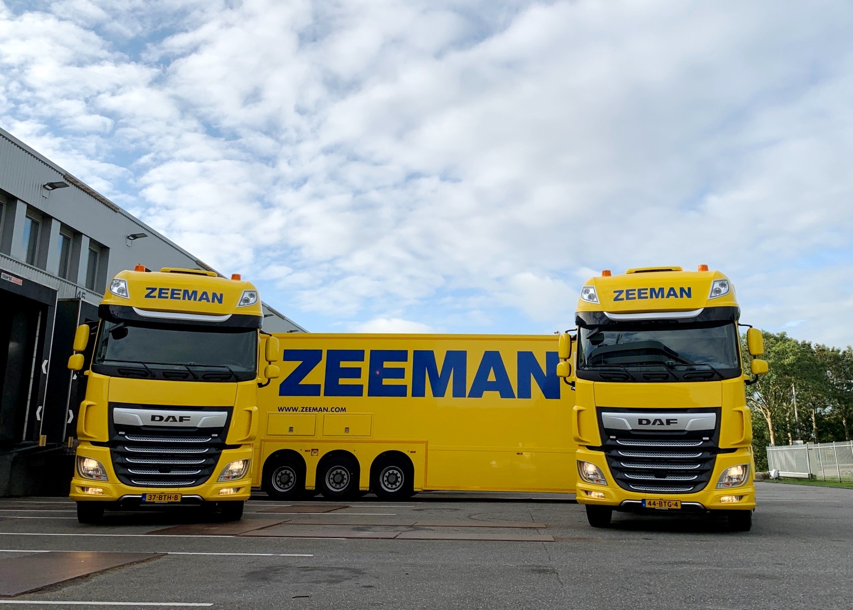 Zeeman TextielSupers - 2x DAF XF 480 FT SSC