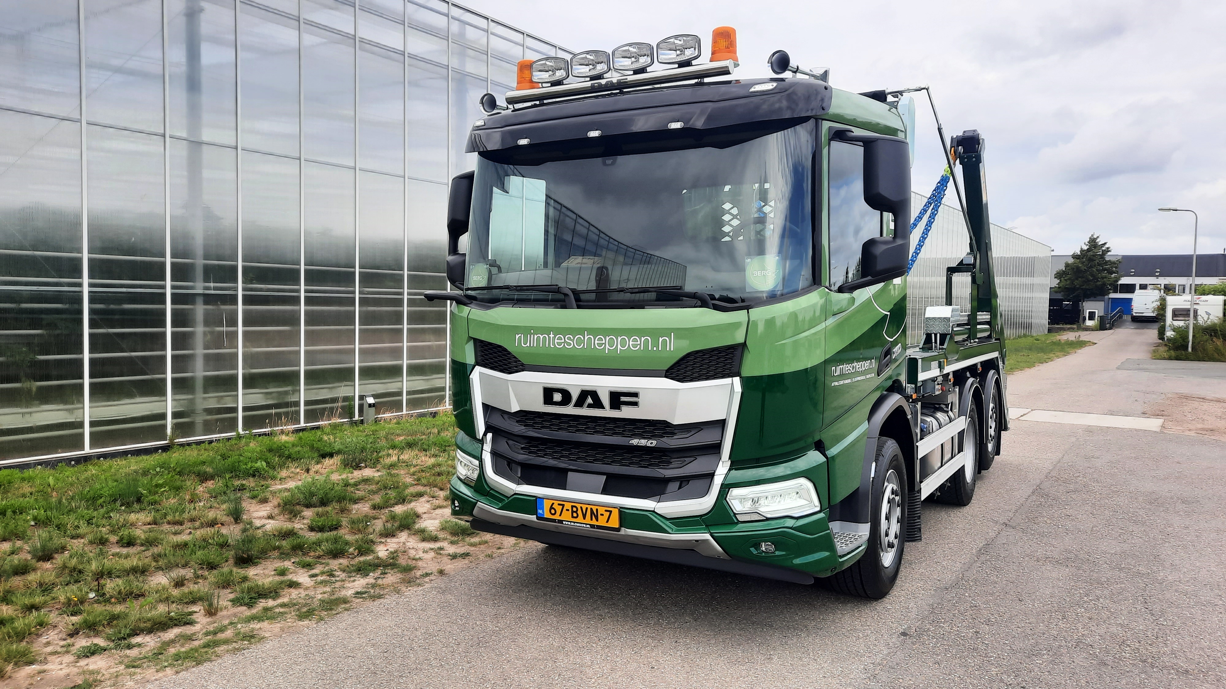 Berg Ruimtescheppen - DAF XD 450 FAN DC