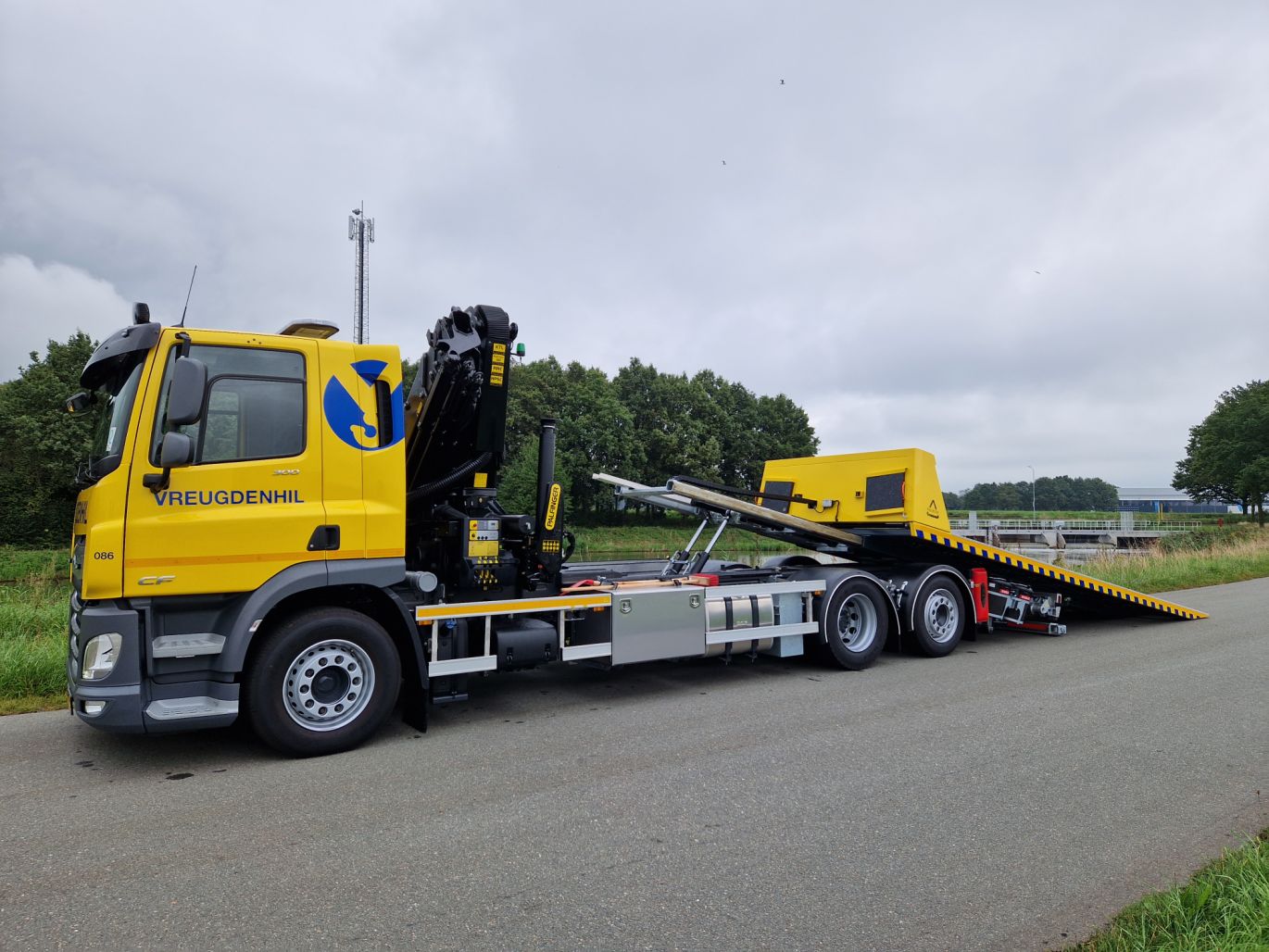 Vreugdenhil Berging - DAF CF 300 FAN SLC