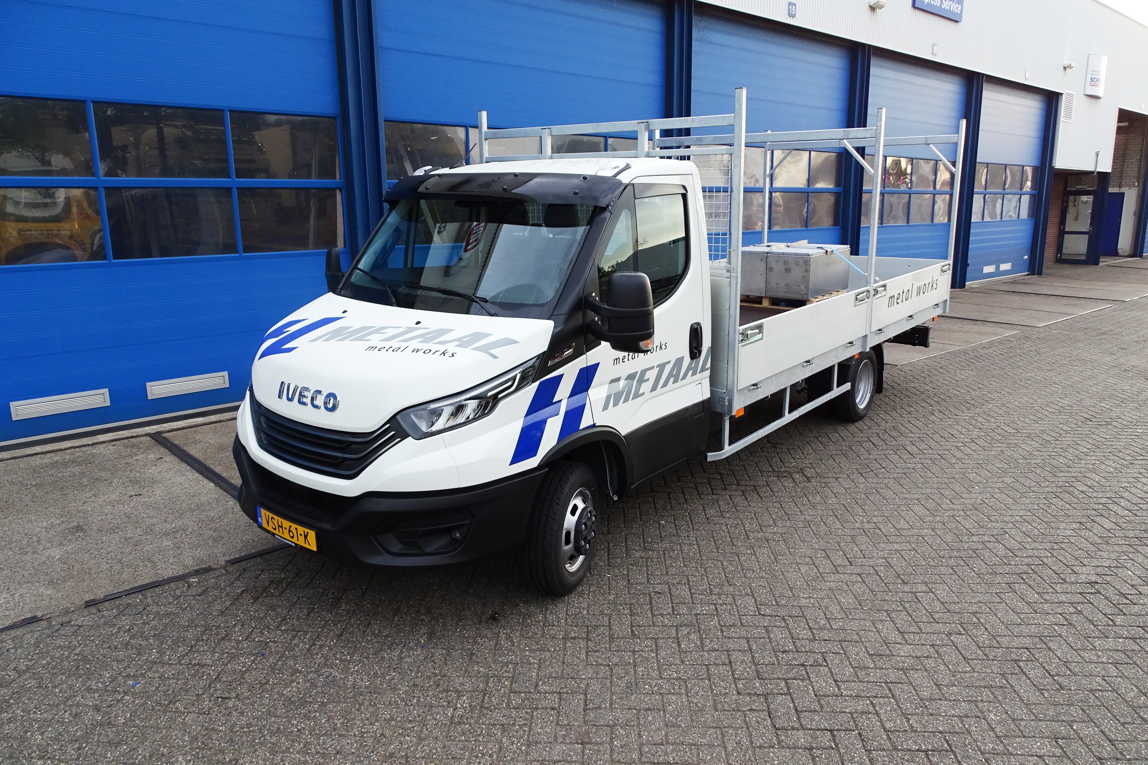 IVECO Daily 40C18 HA8Z - HL Metaal Maasdijk