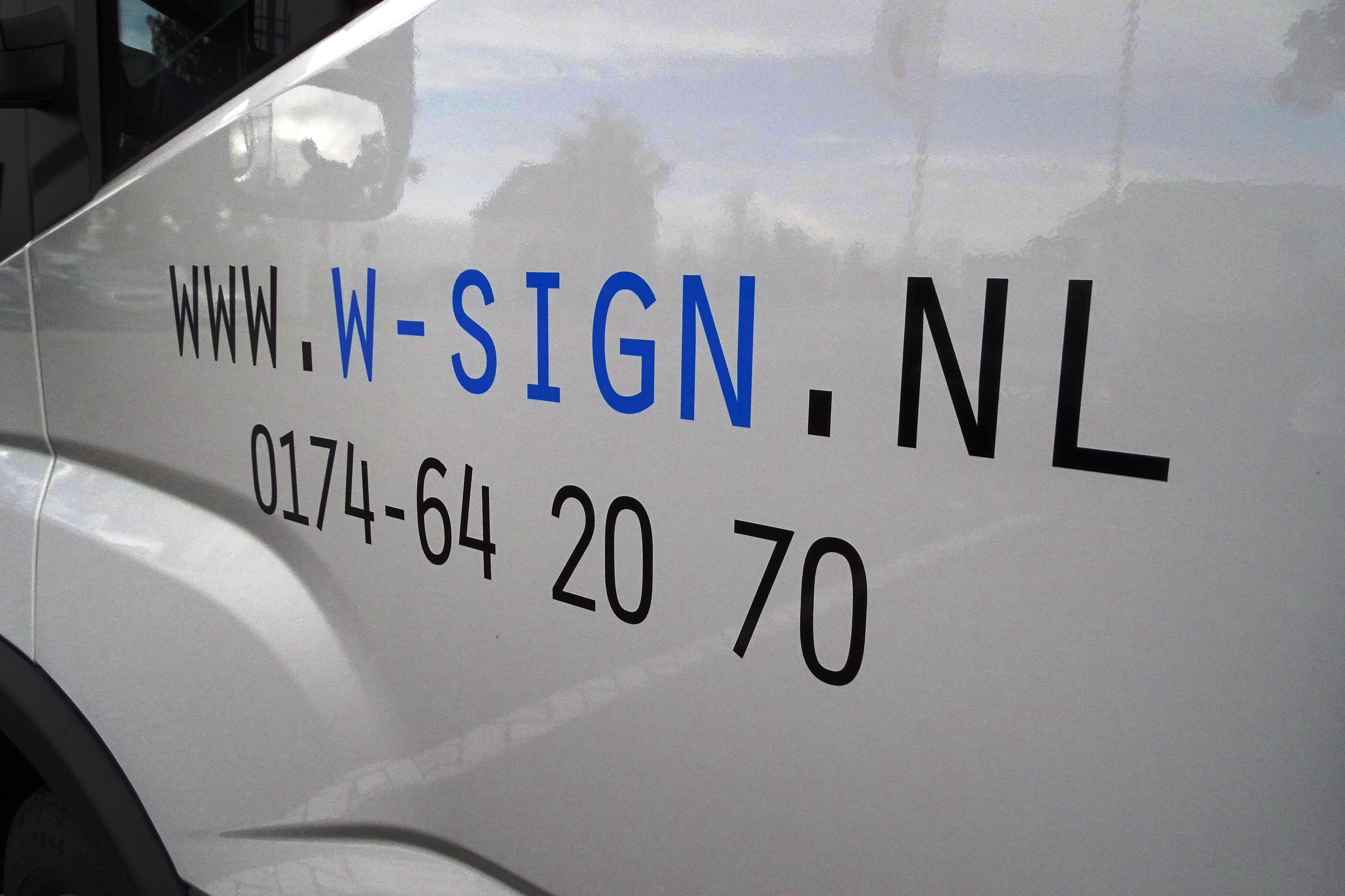 W-Sign - Iveco Daily 40C18 HA8