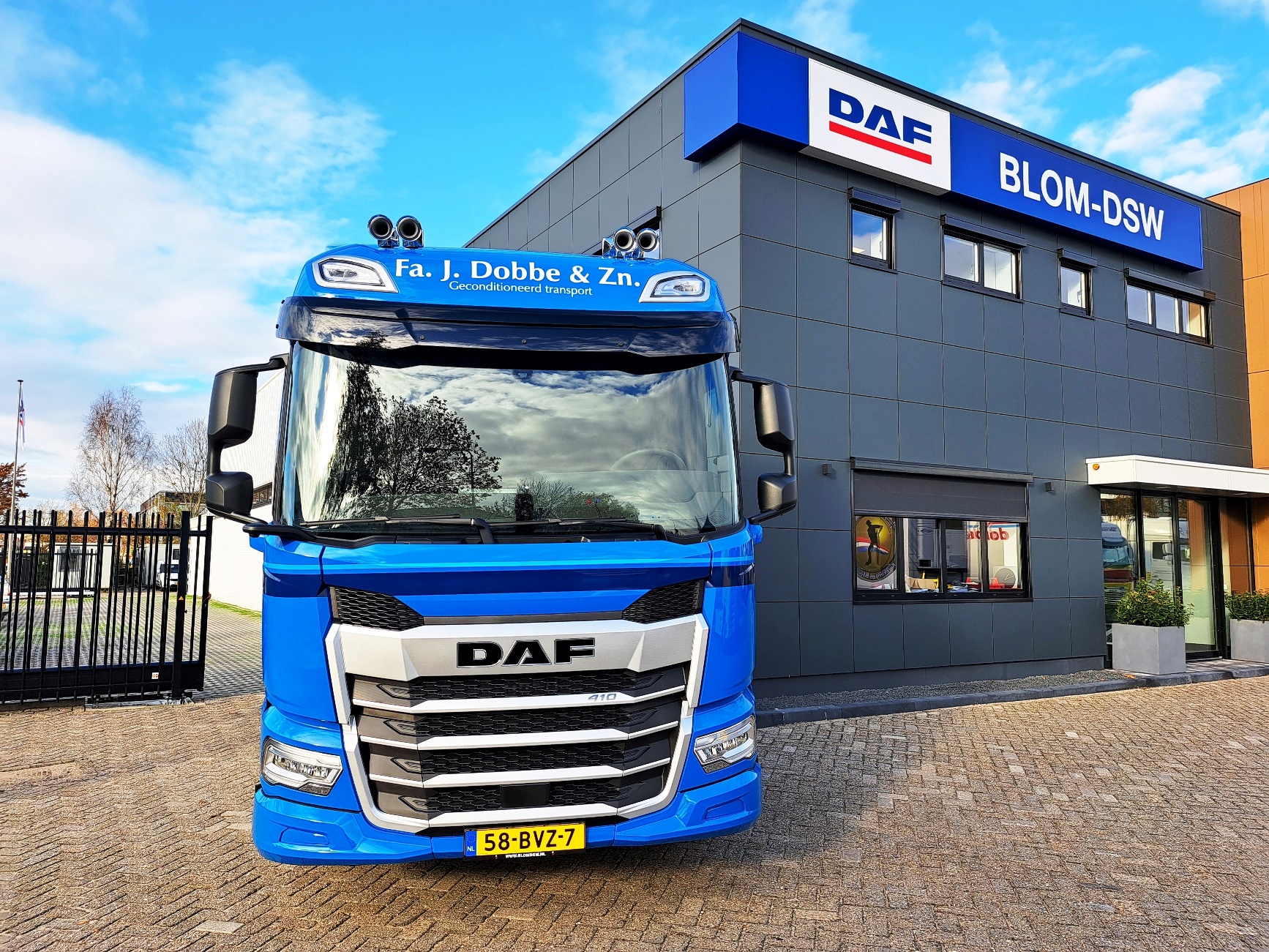 Fa. J Dobbe Transport - DAF XD 410 FT SHC NGD