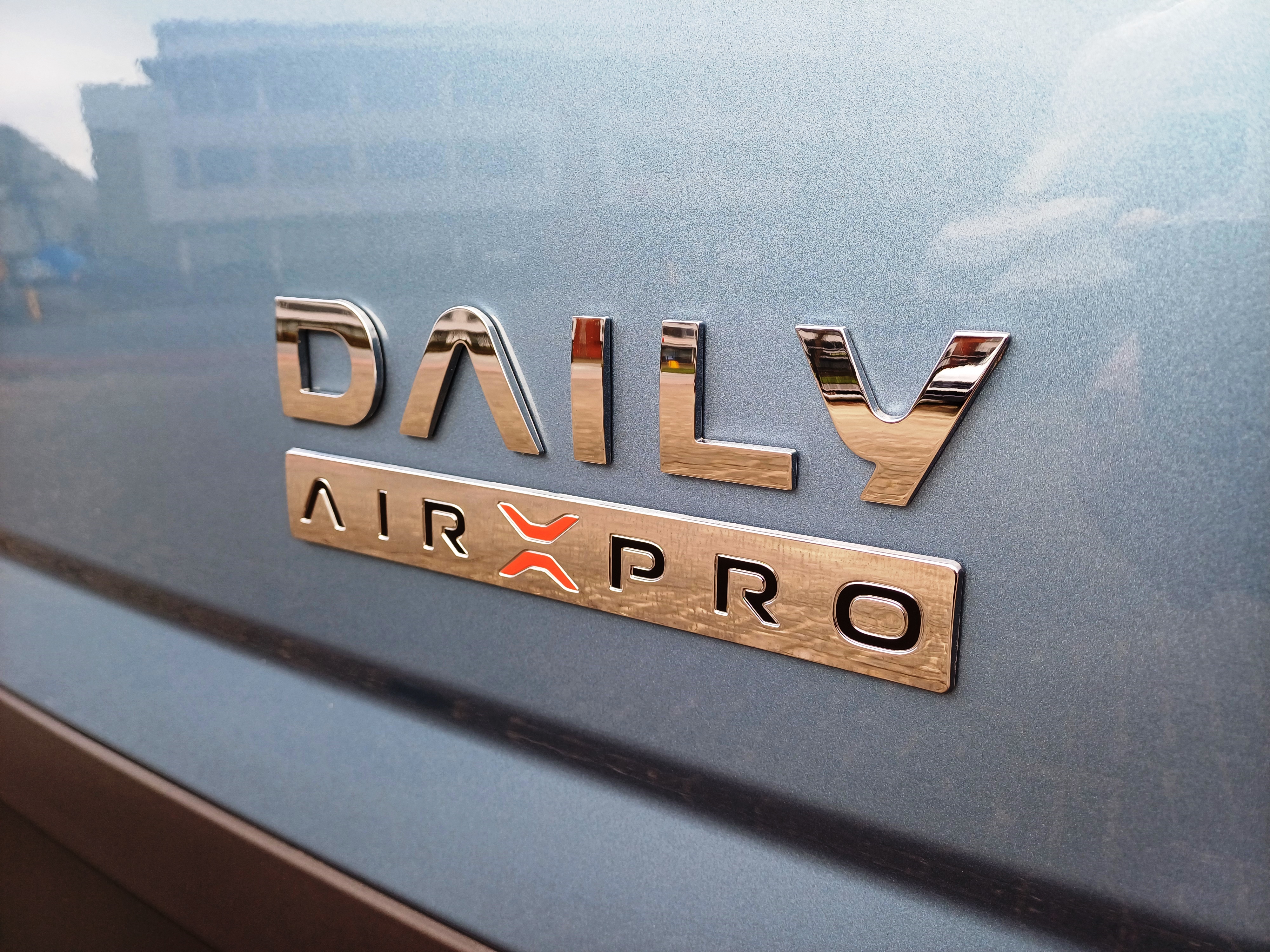 Akerdome - Iveco Daily 35S16A8