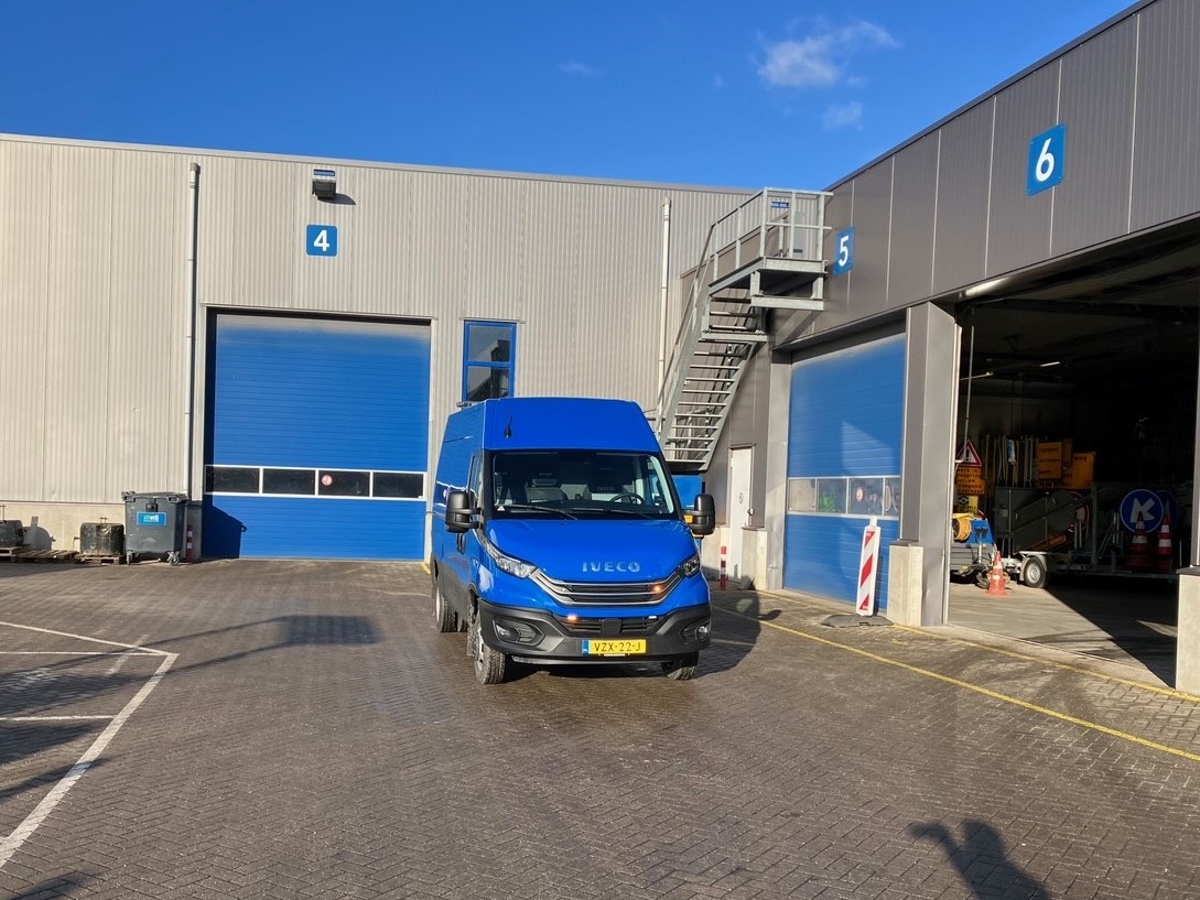 Iveco Daily 35C18 - AH Vrij