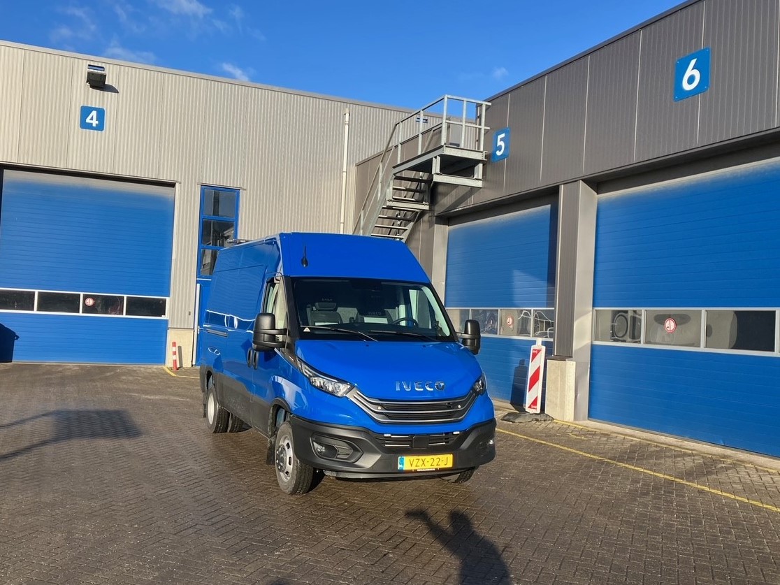 Iveco Daily 35C18 - AH Vrij