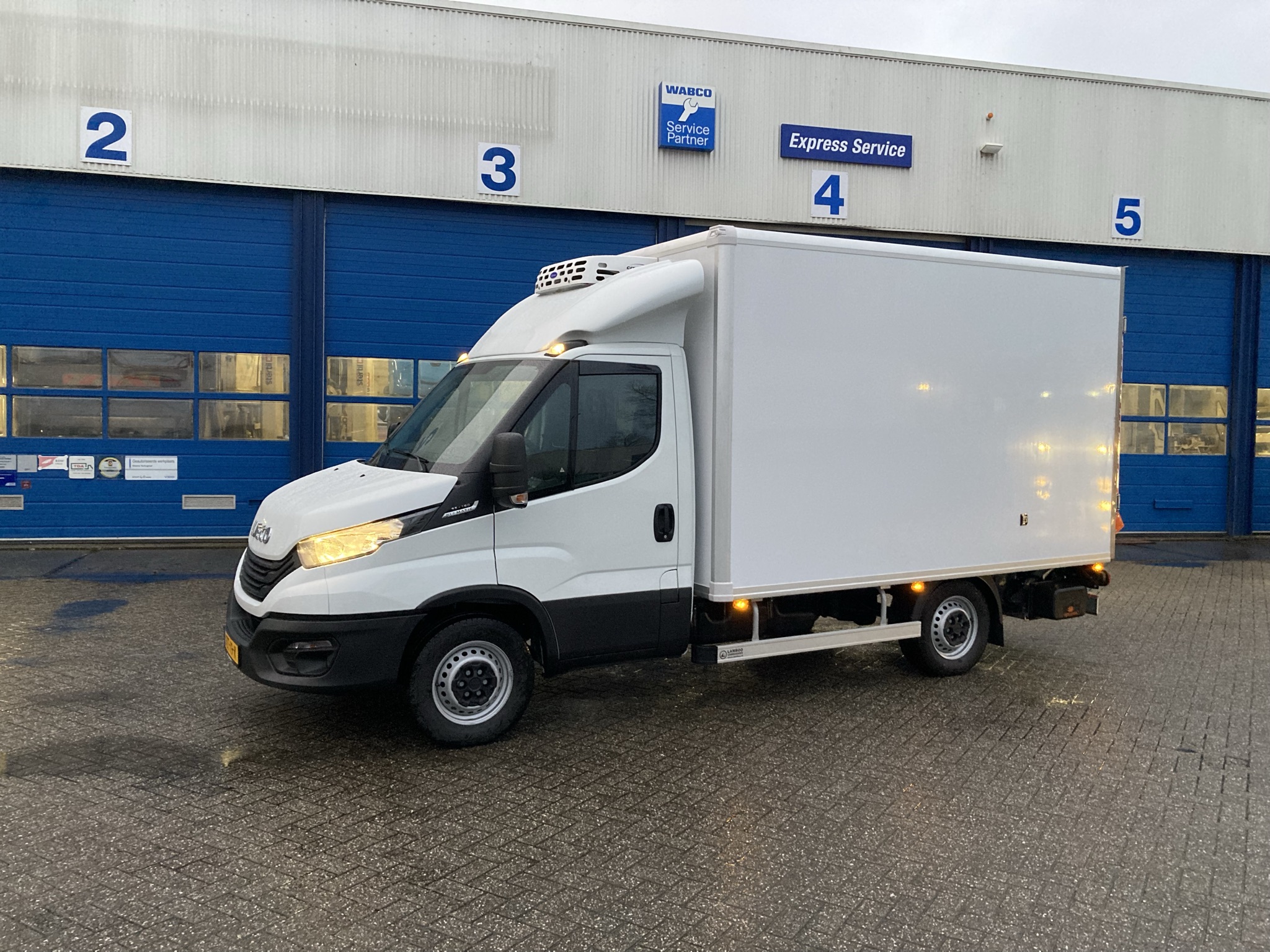 Iveco Daily 35S16 HA8 - Bessee Horecagroothandel 