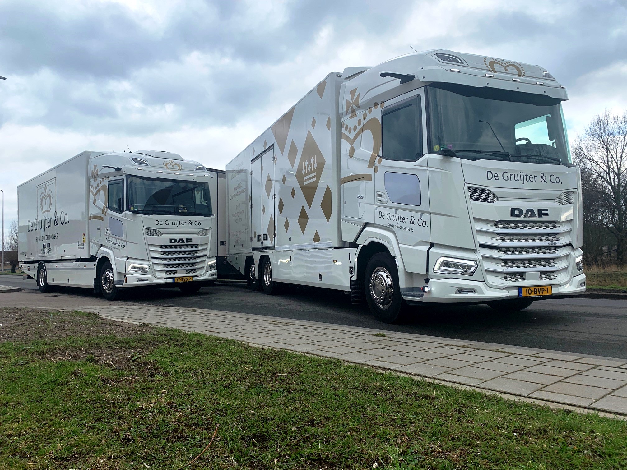 Koninklijke Meubeltransport Maatschappij de Gruijter & Co N.V. - DAF XG 450 FA NGD + XG 450 FAN NGD