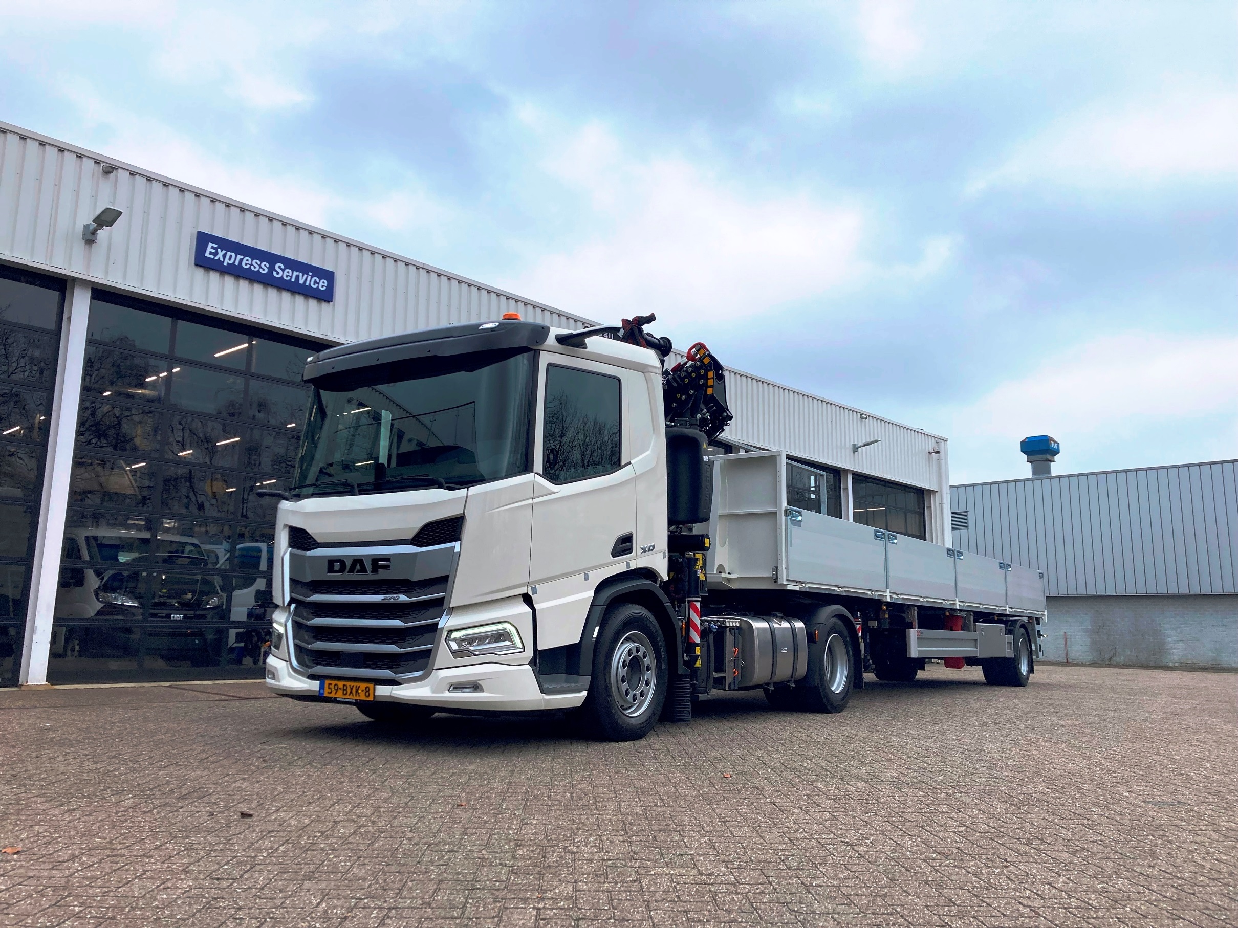 DAF XD 370 FT DC NGD - Oasen N.V