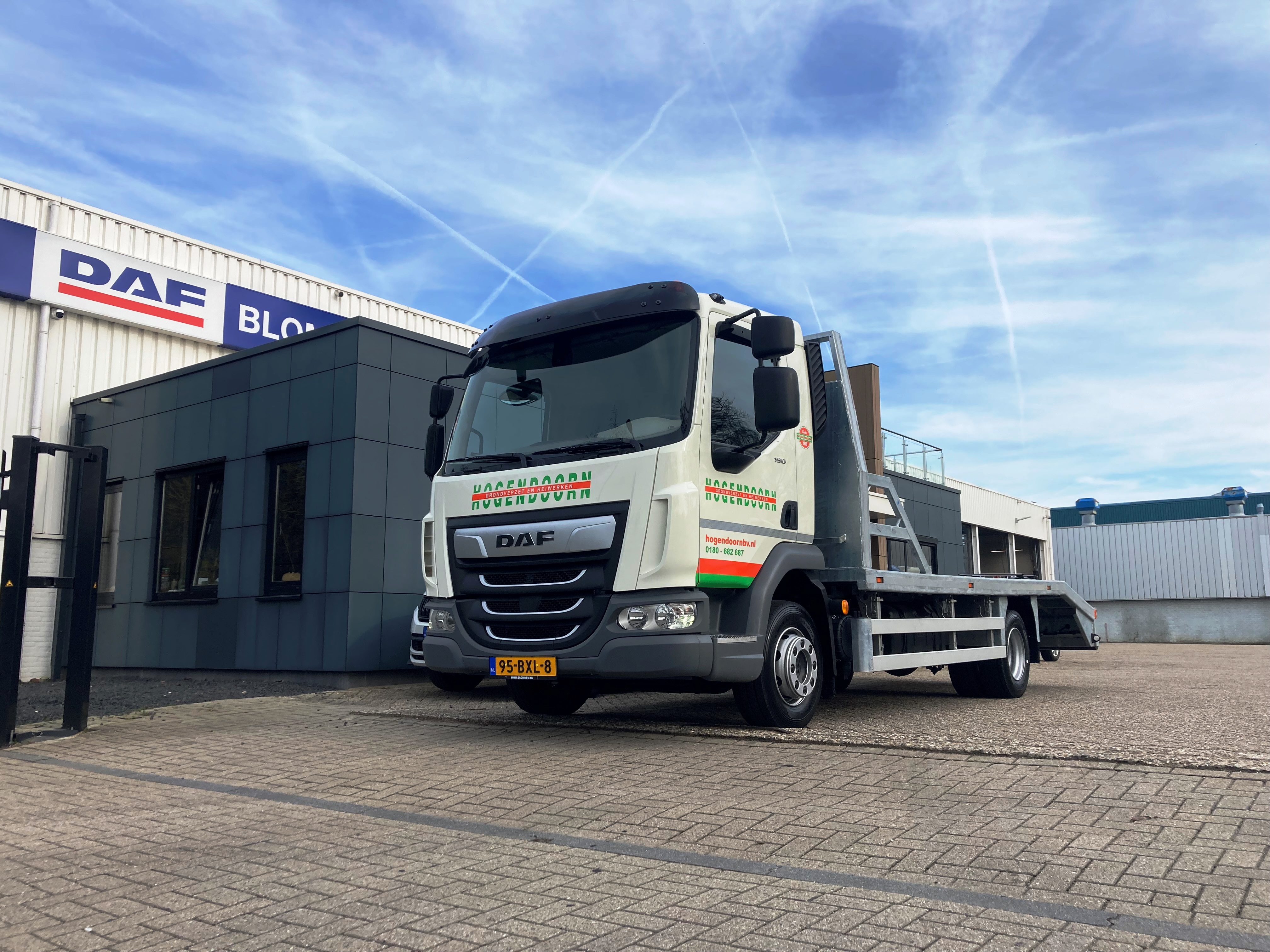 DAF LF 190 FA DC 12T - Hoogendoorn Grondwerk