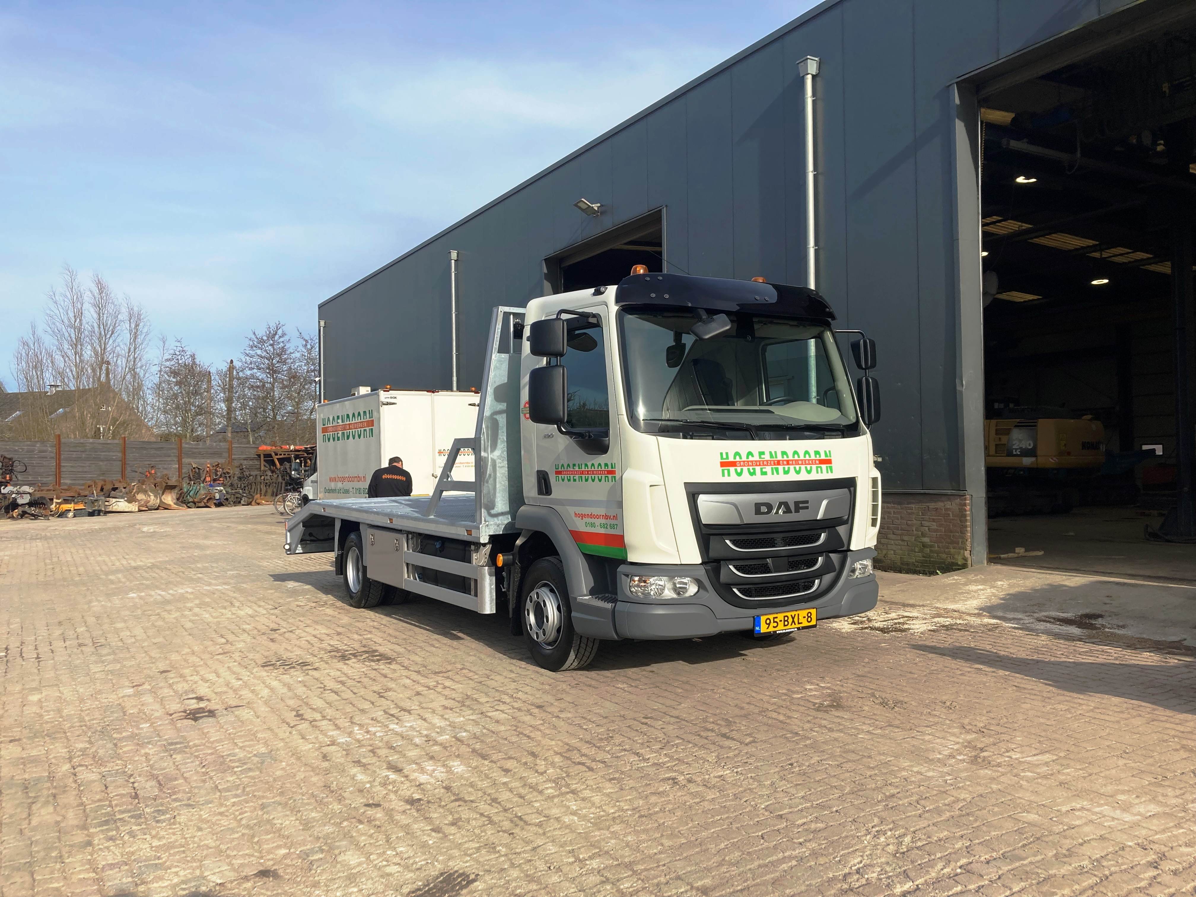 DAF LF 190 FA DC 12T - Hoogendoorn Grondwerk