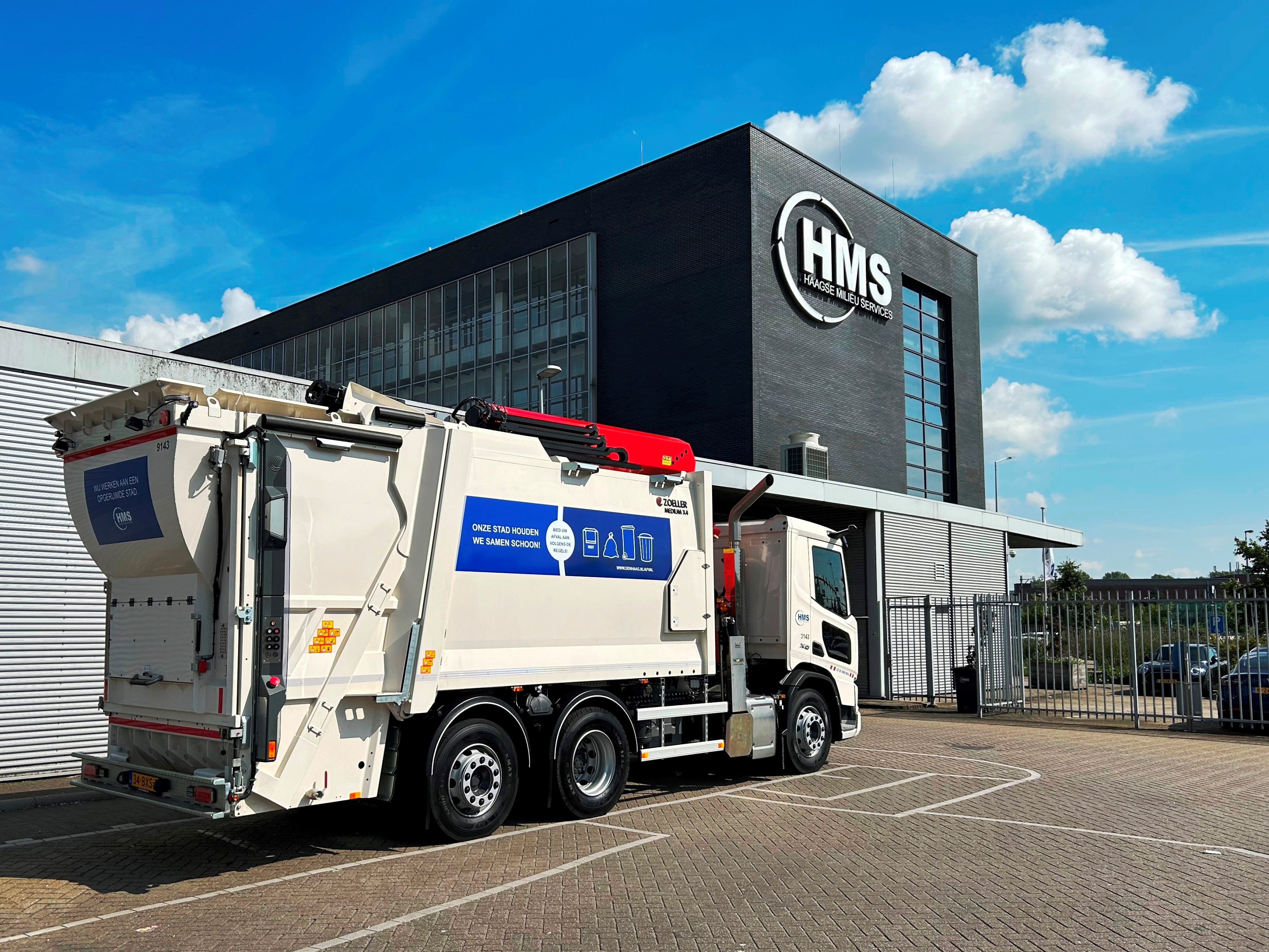 DAF XD 300 FAN DC NGD - Haagse Milieu Service