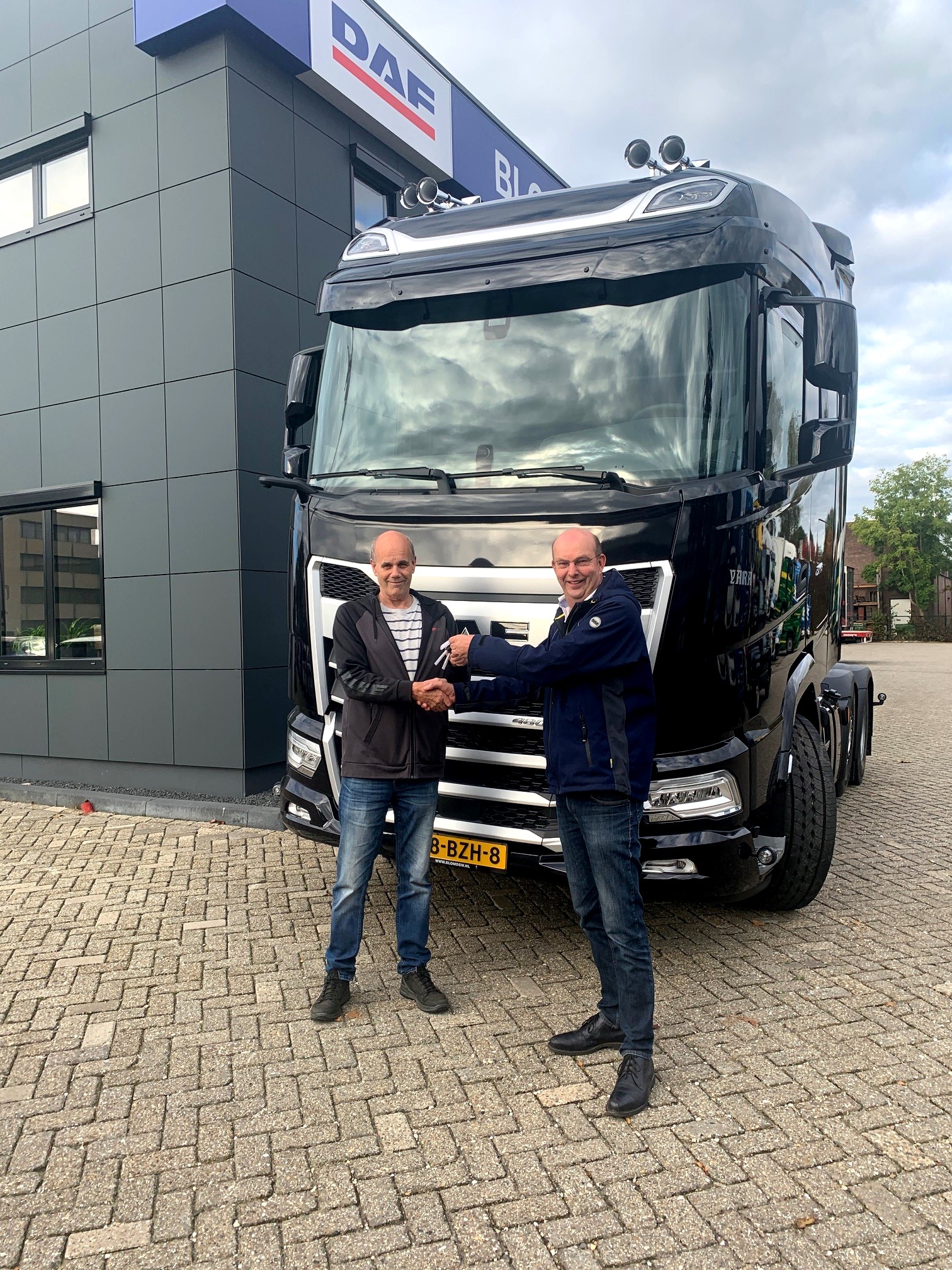 Ruud v Veen Transport - XG 480 FTG NGD 