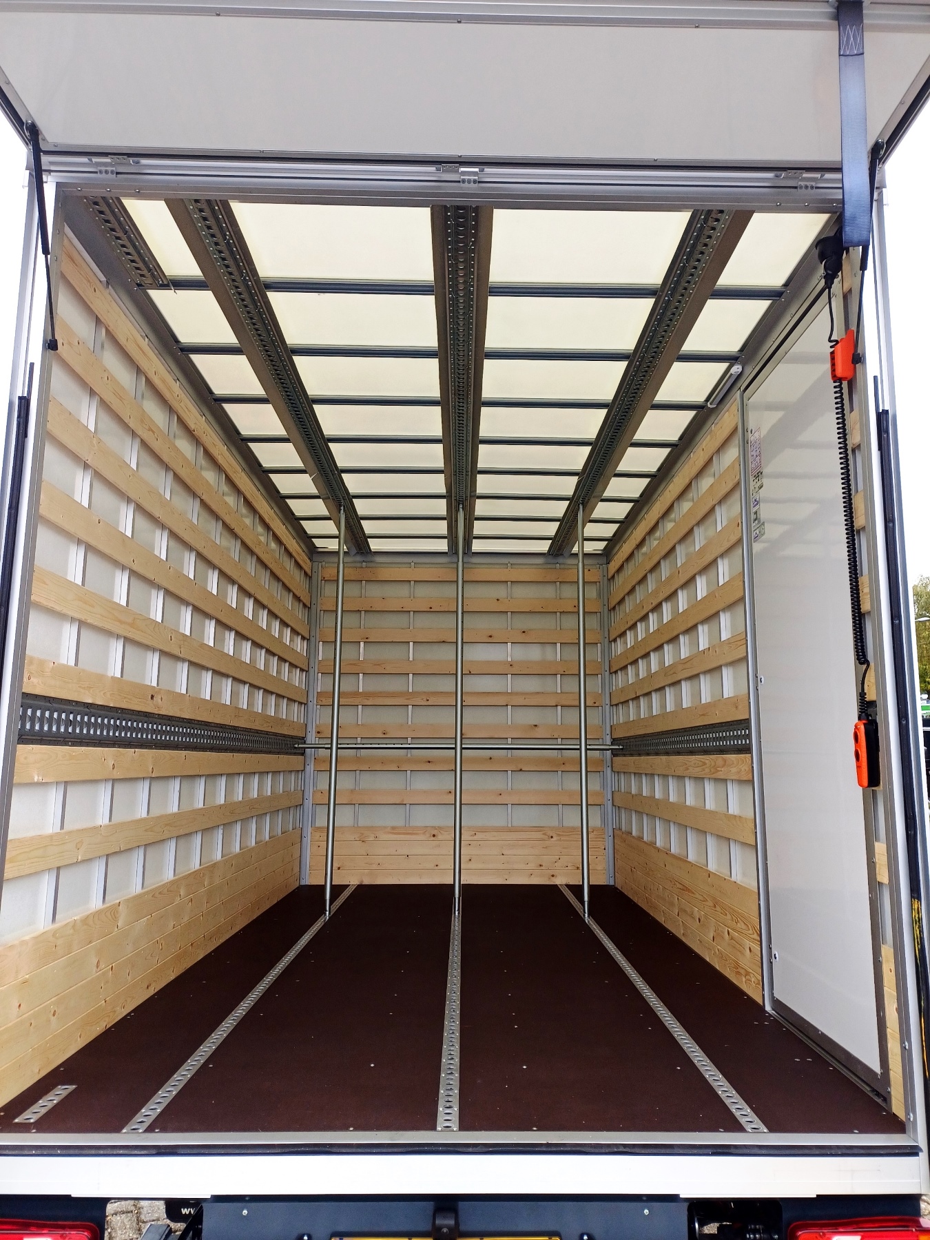 Van der Knaap Horeca - Iveco Daily 50C18HA8