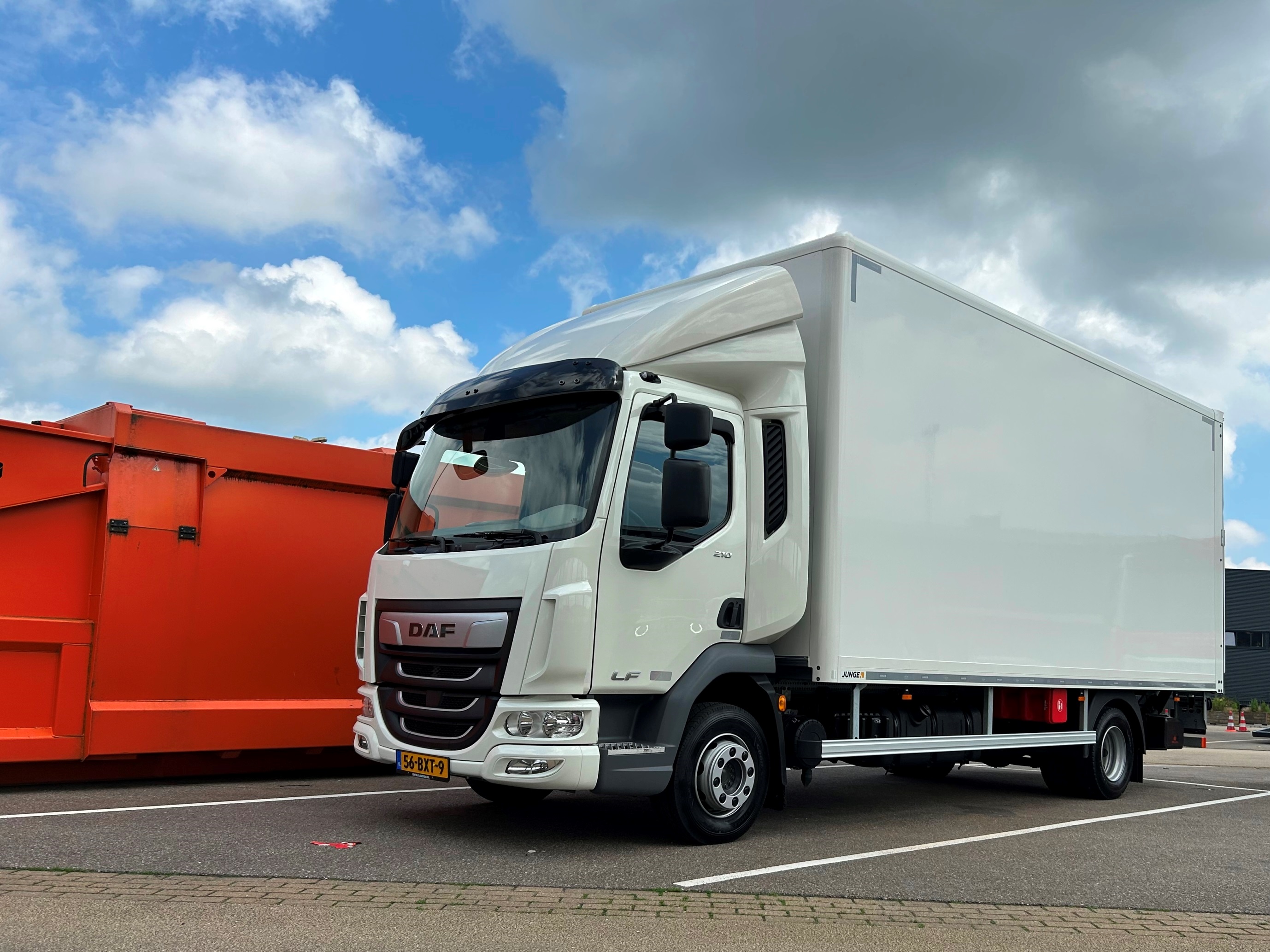 DAF LF 210 FA DC 12T - Cyclus NV