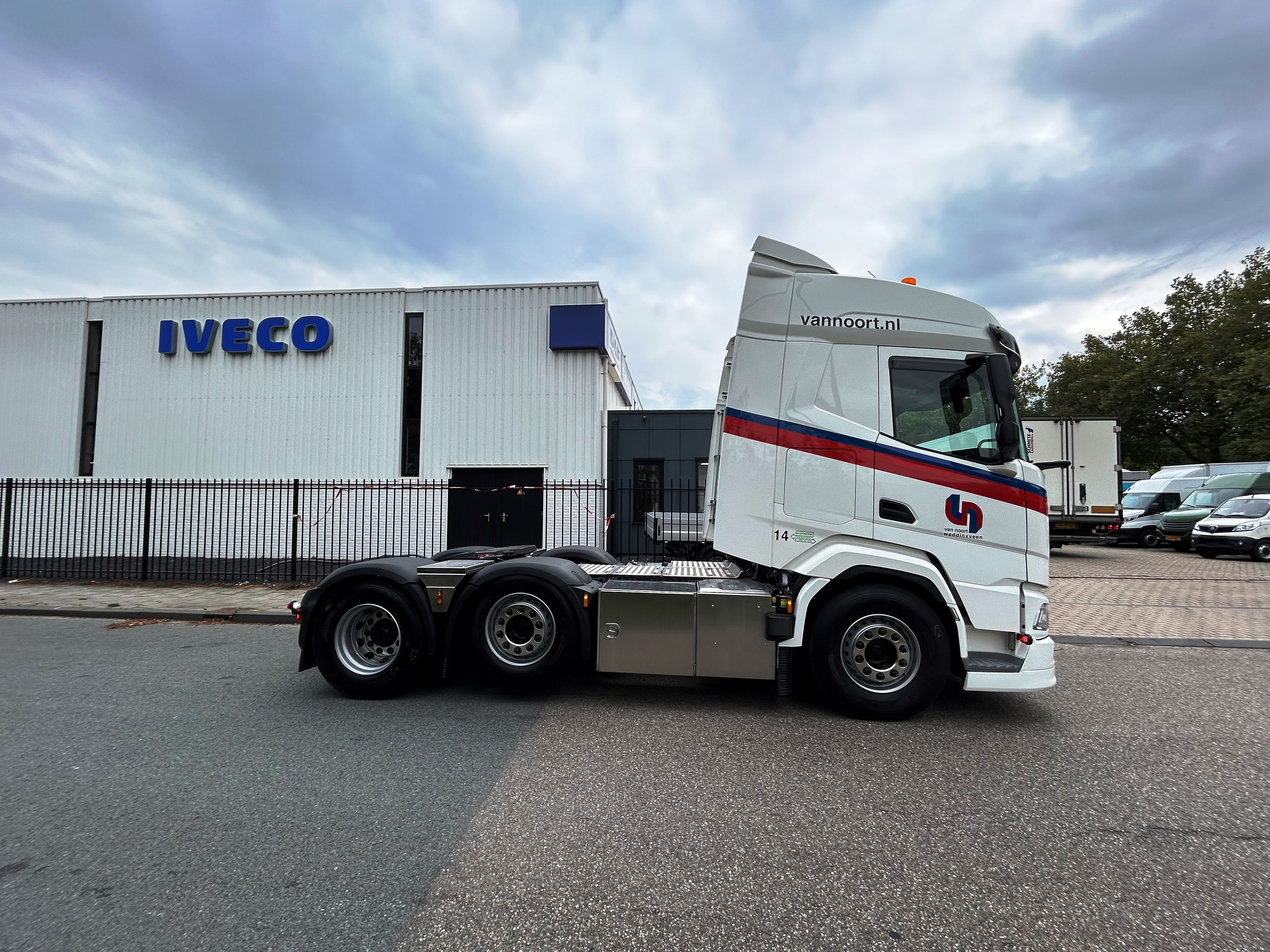 DAF Van Noort bedrijven BV - XF 430 FT SHC