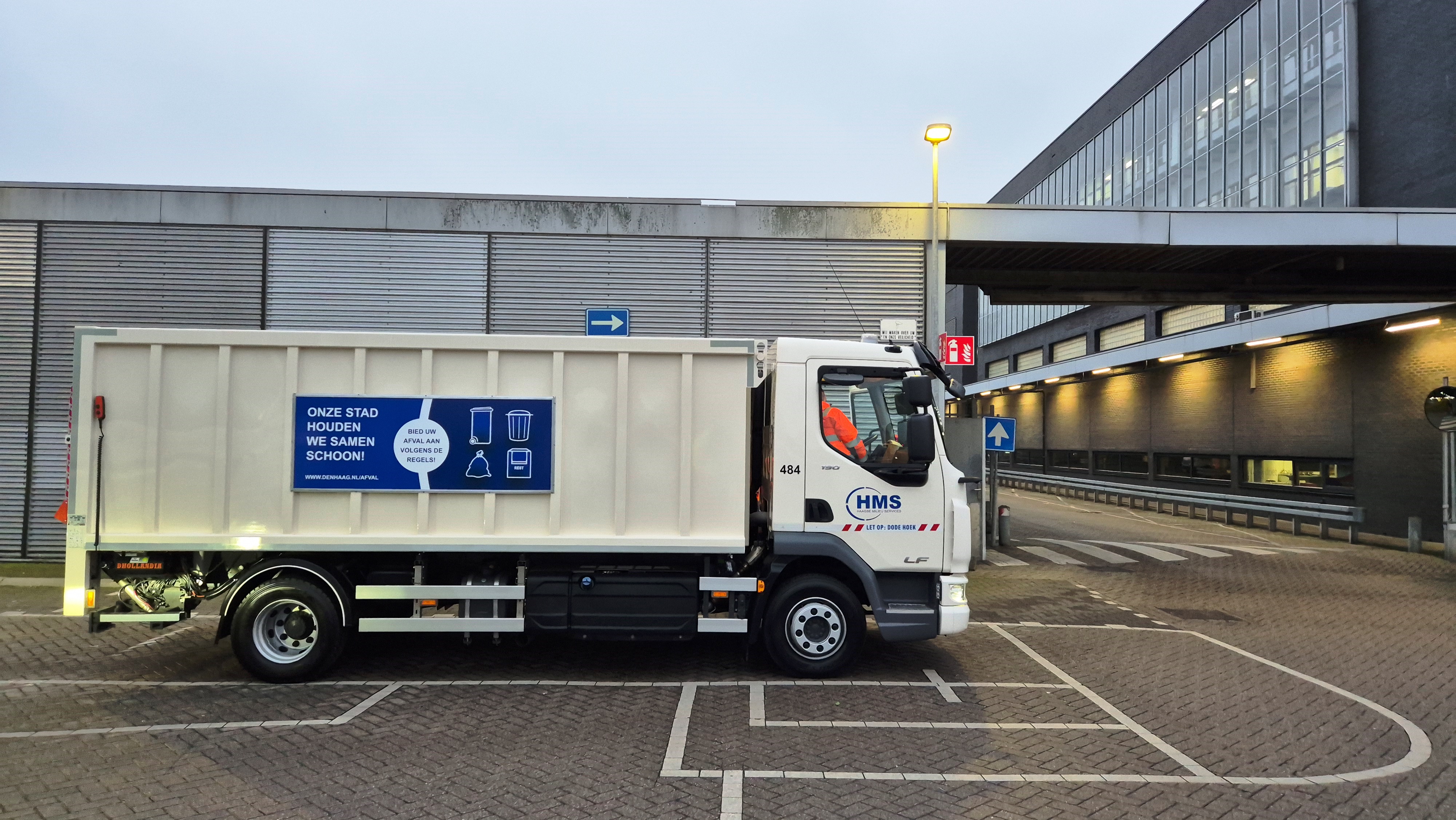 DAF LF 190 FA DC 12T - HMS