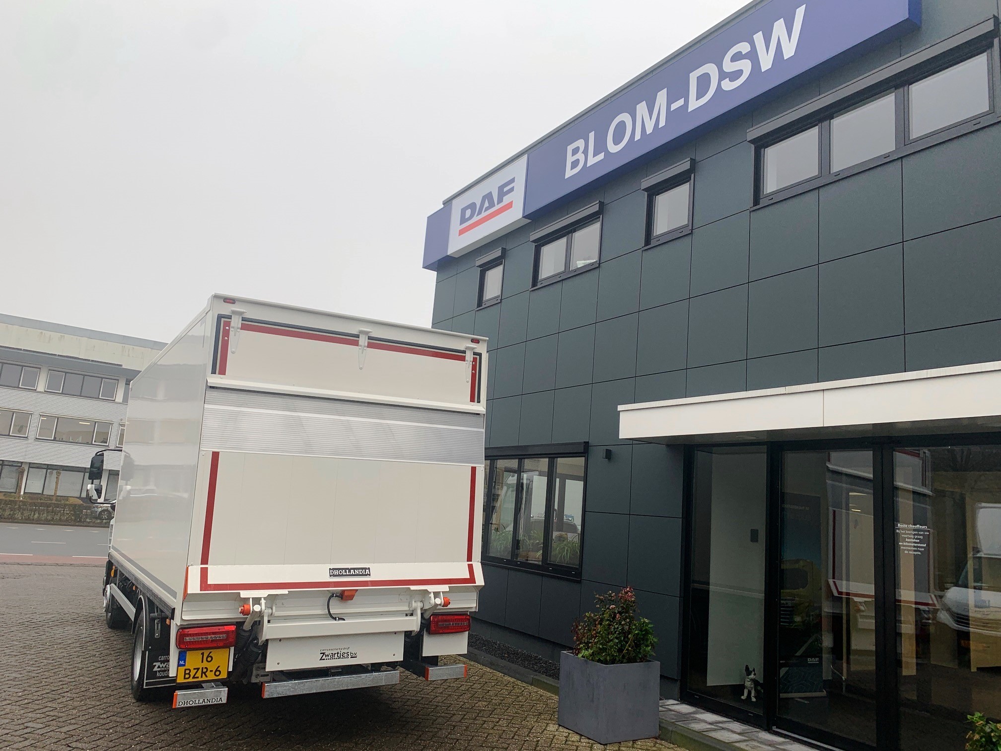 XB 210 FA DC 12T - Edelweiss -  Modeluxe Linnen