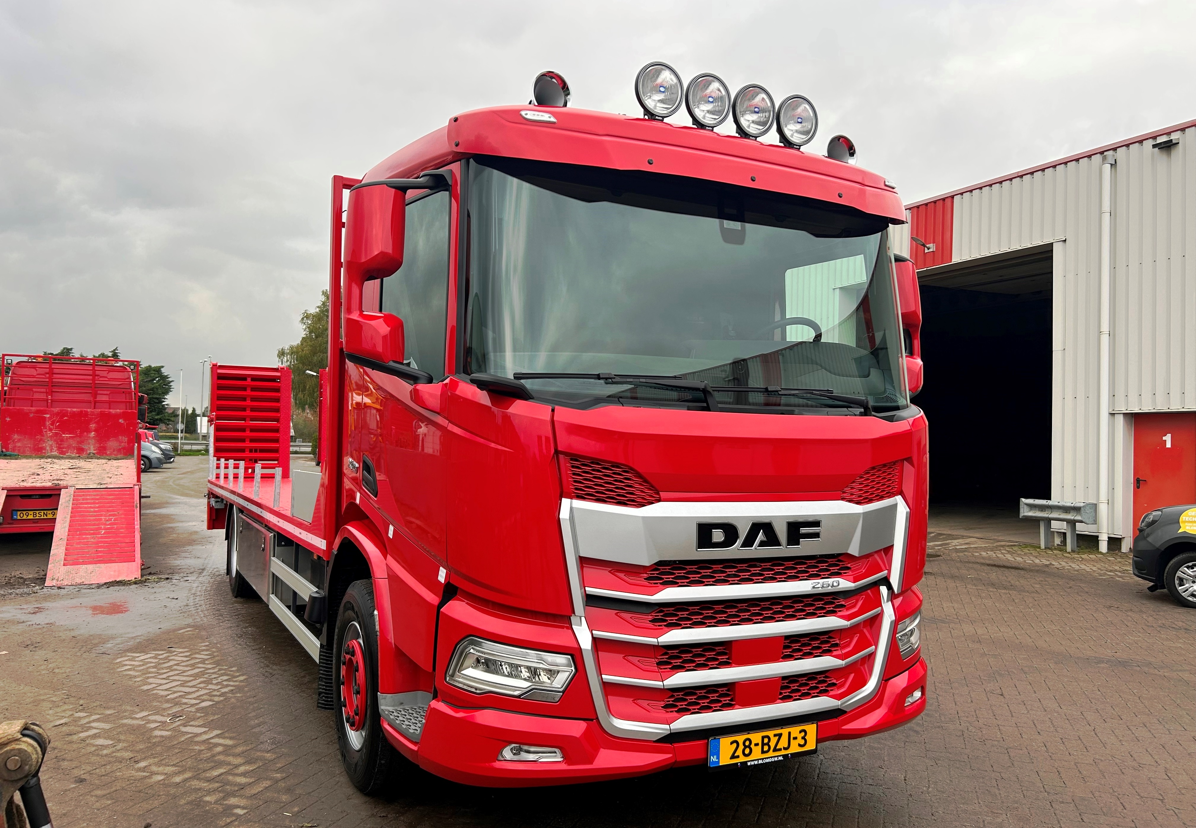 XD 260 FA DC 19T NGD - Loonbedrijf J Van Etten BV