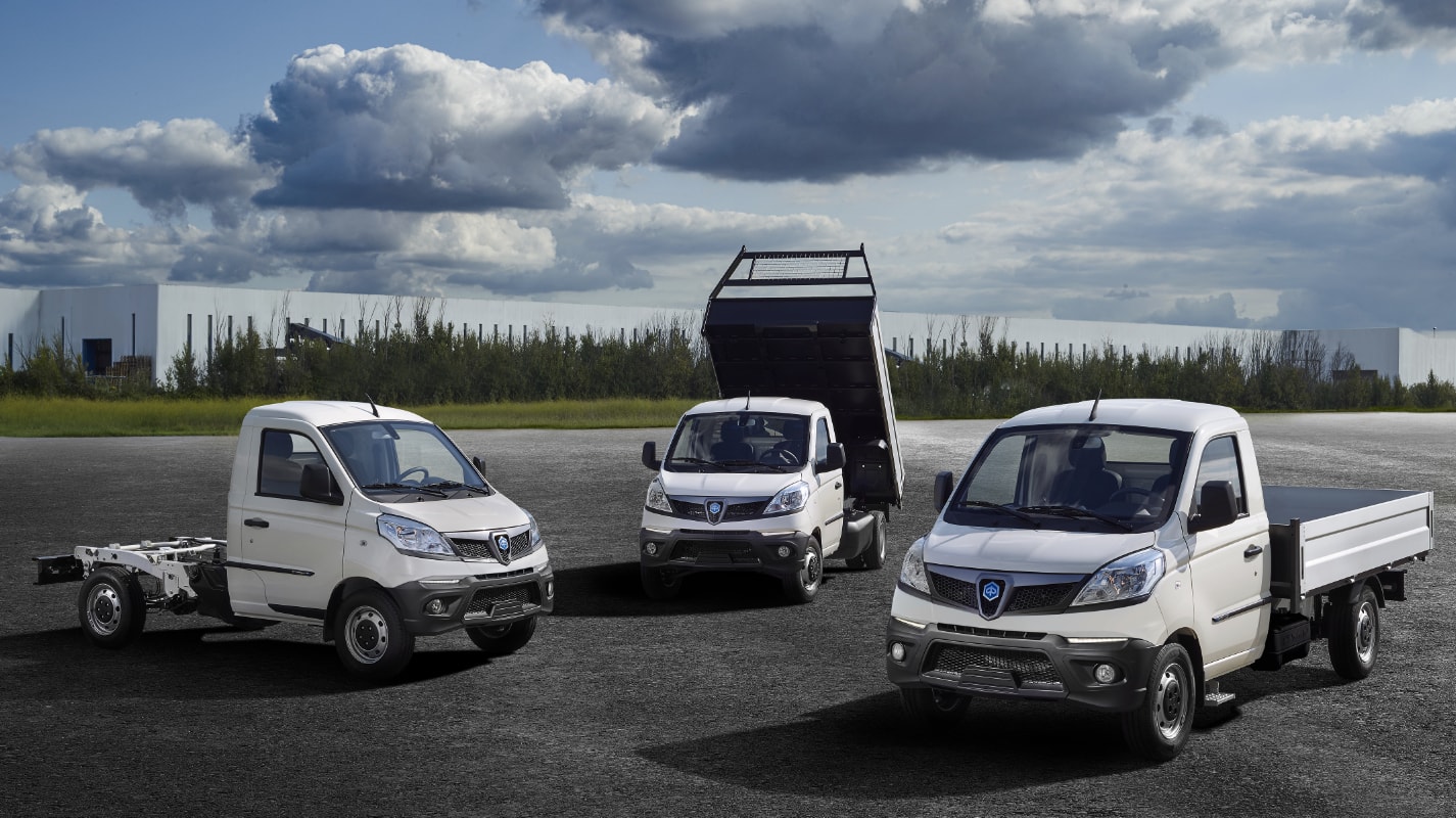 Piaggio Range