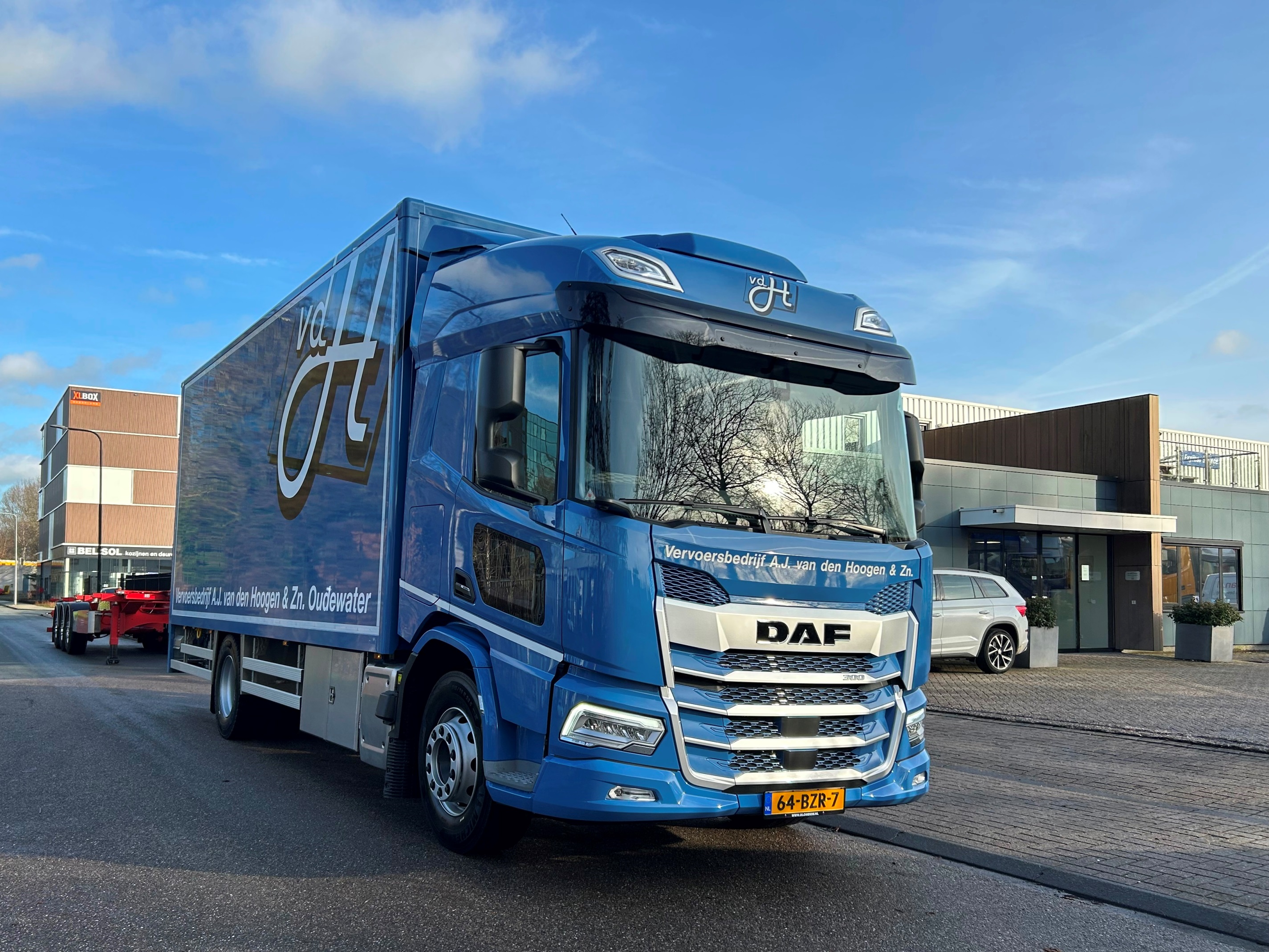 DAF XD 300 FA SHC NGD- AJ van den Hoogen & ZN