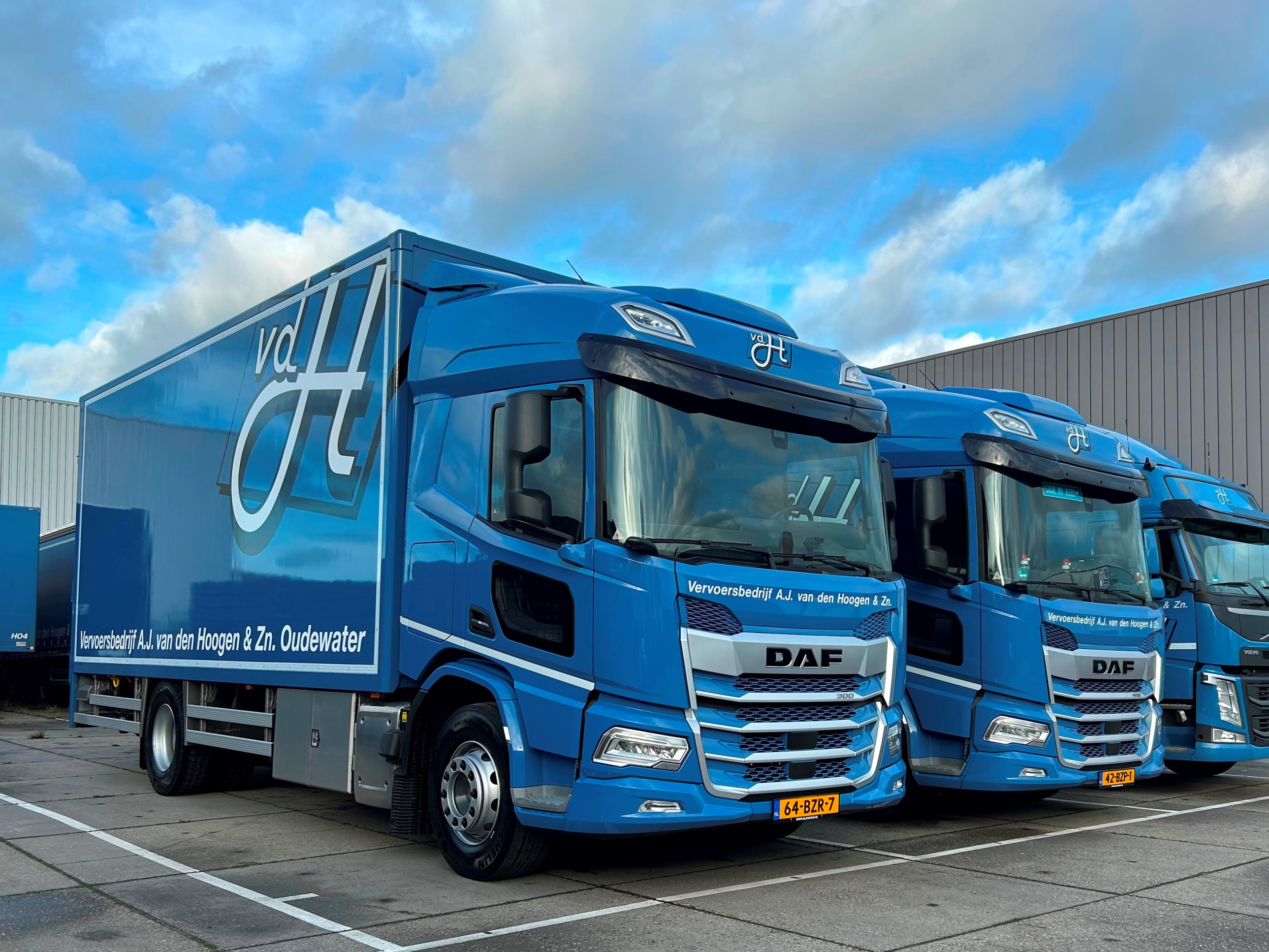 DAF XD 300 FA SHC NGD- AJ van den Hoogen & ZN