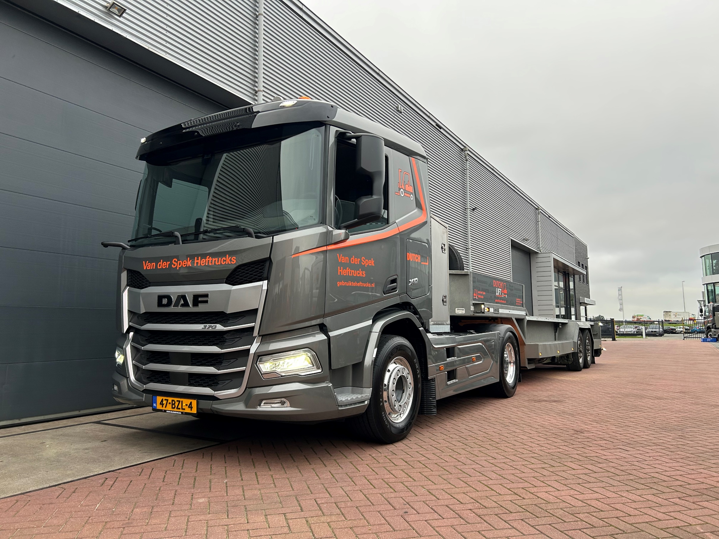 DAF XD 370 FT SLC - Van der Spek Heftrucks