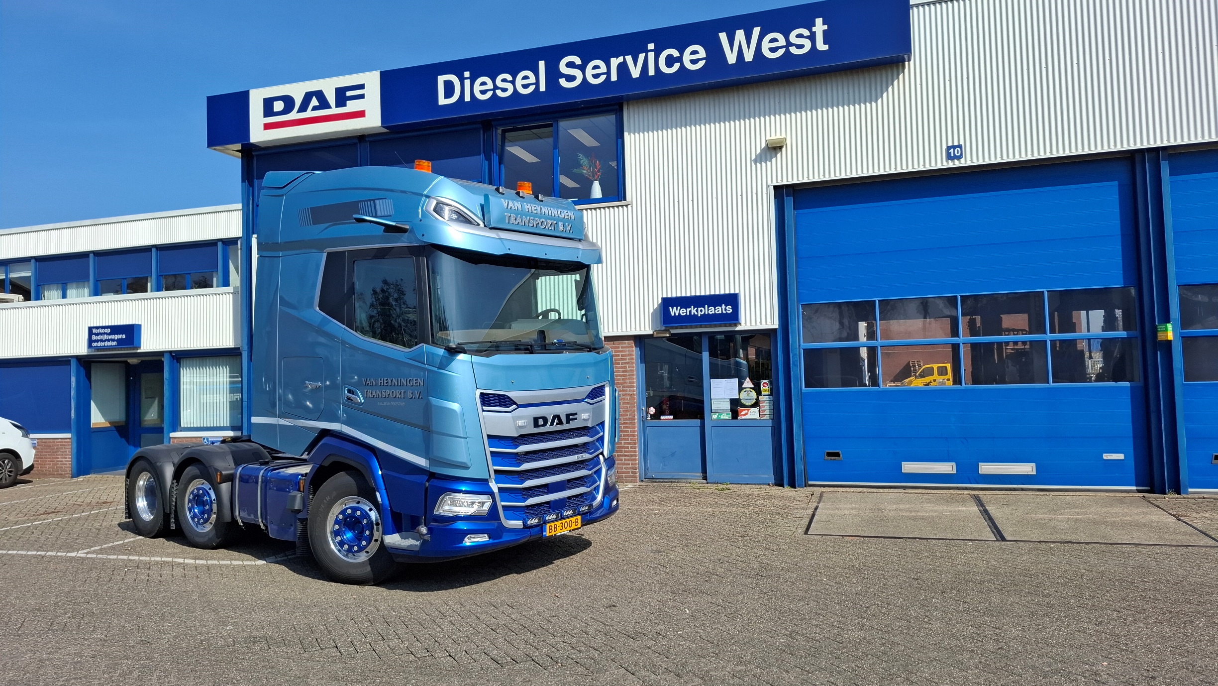 Van Heyningen - DAF XG+ 530 FTG NGD