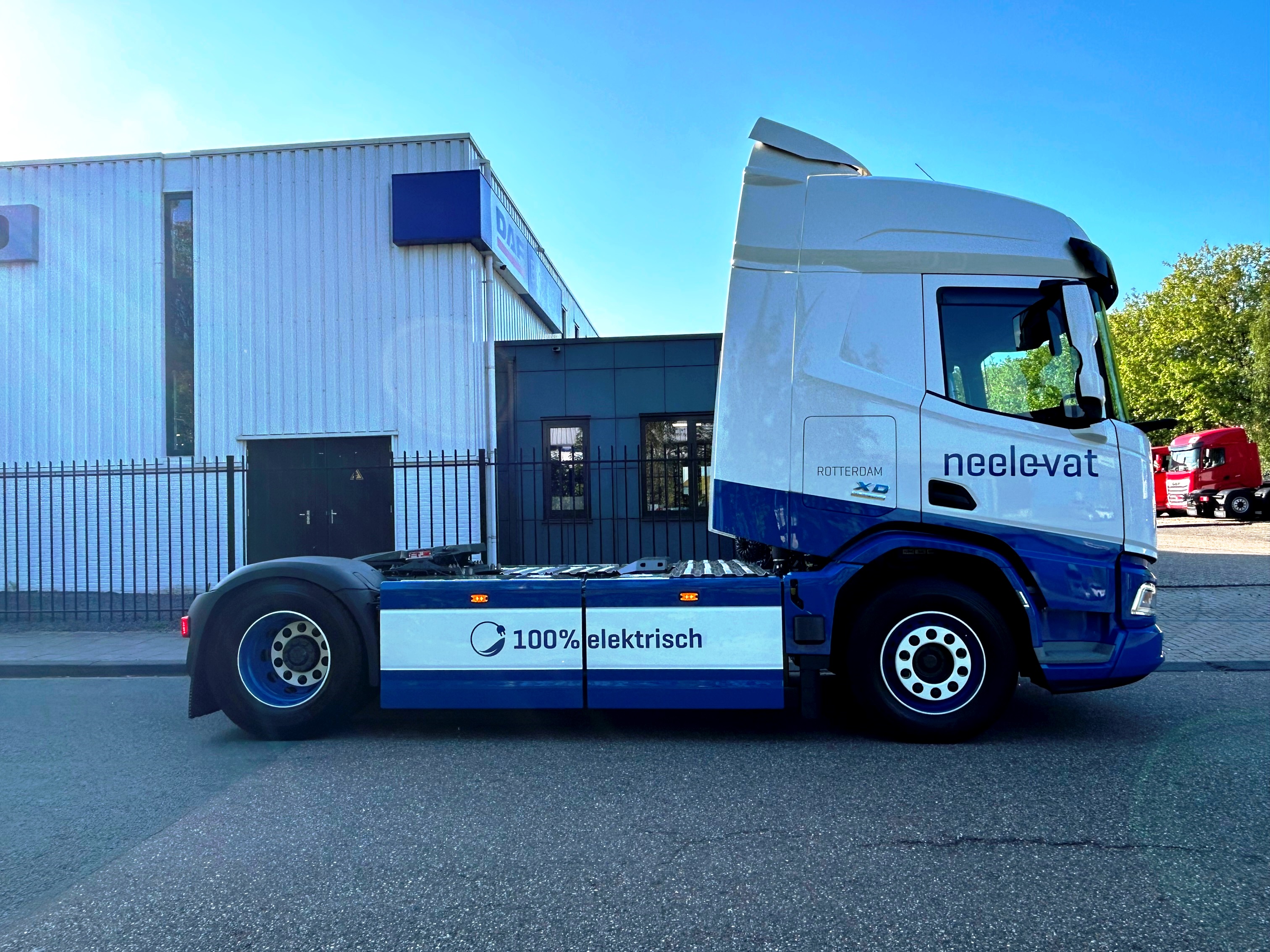 DAF XD 350E FT SHC BEV NGD - Six materieel