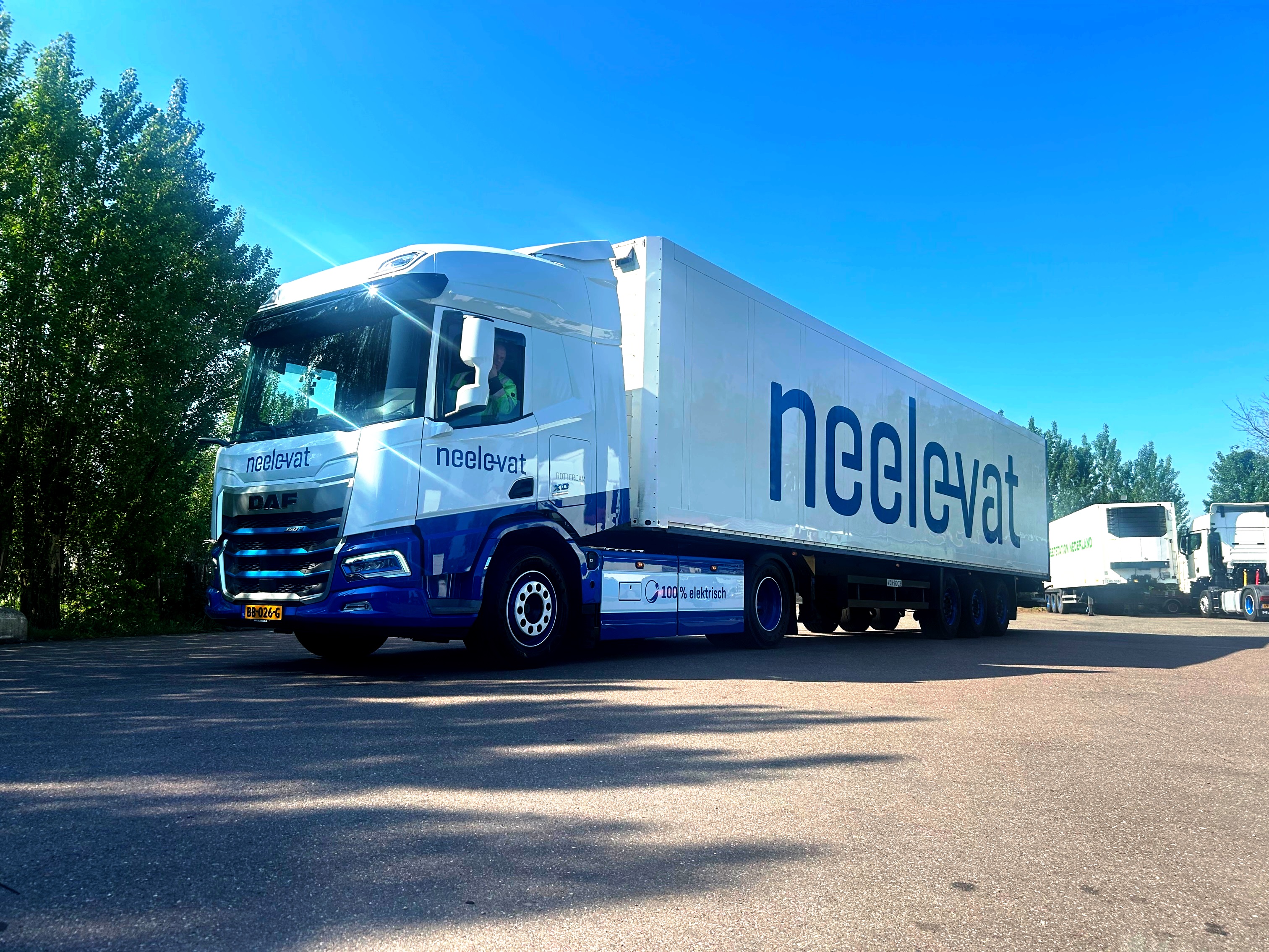 DAF XD 350E FT SHC BEV NGD - Six materieel