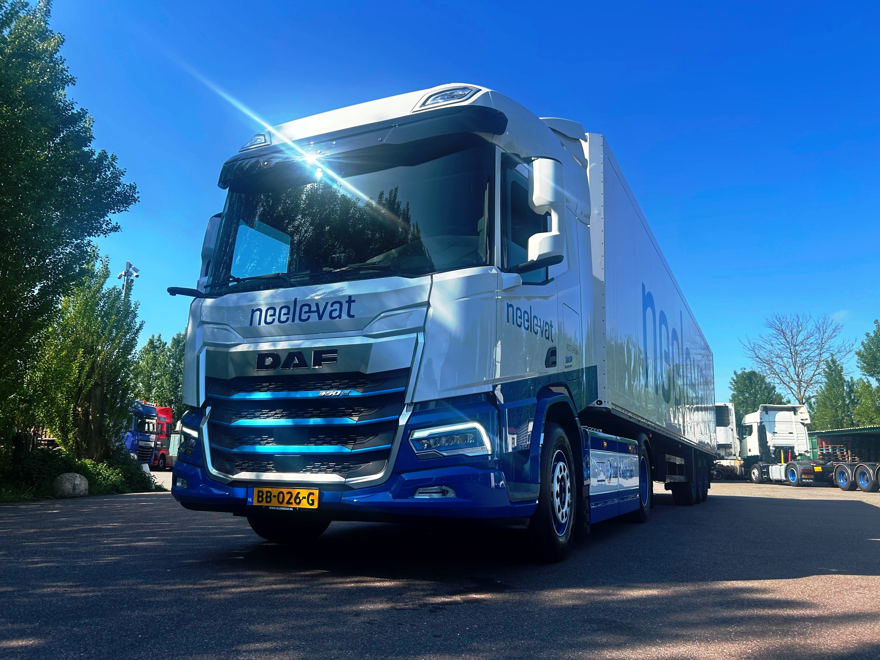 DAF XD 350E FT SHC BEV NGD - Six materieel