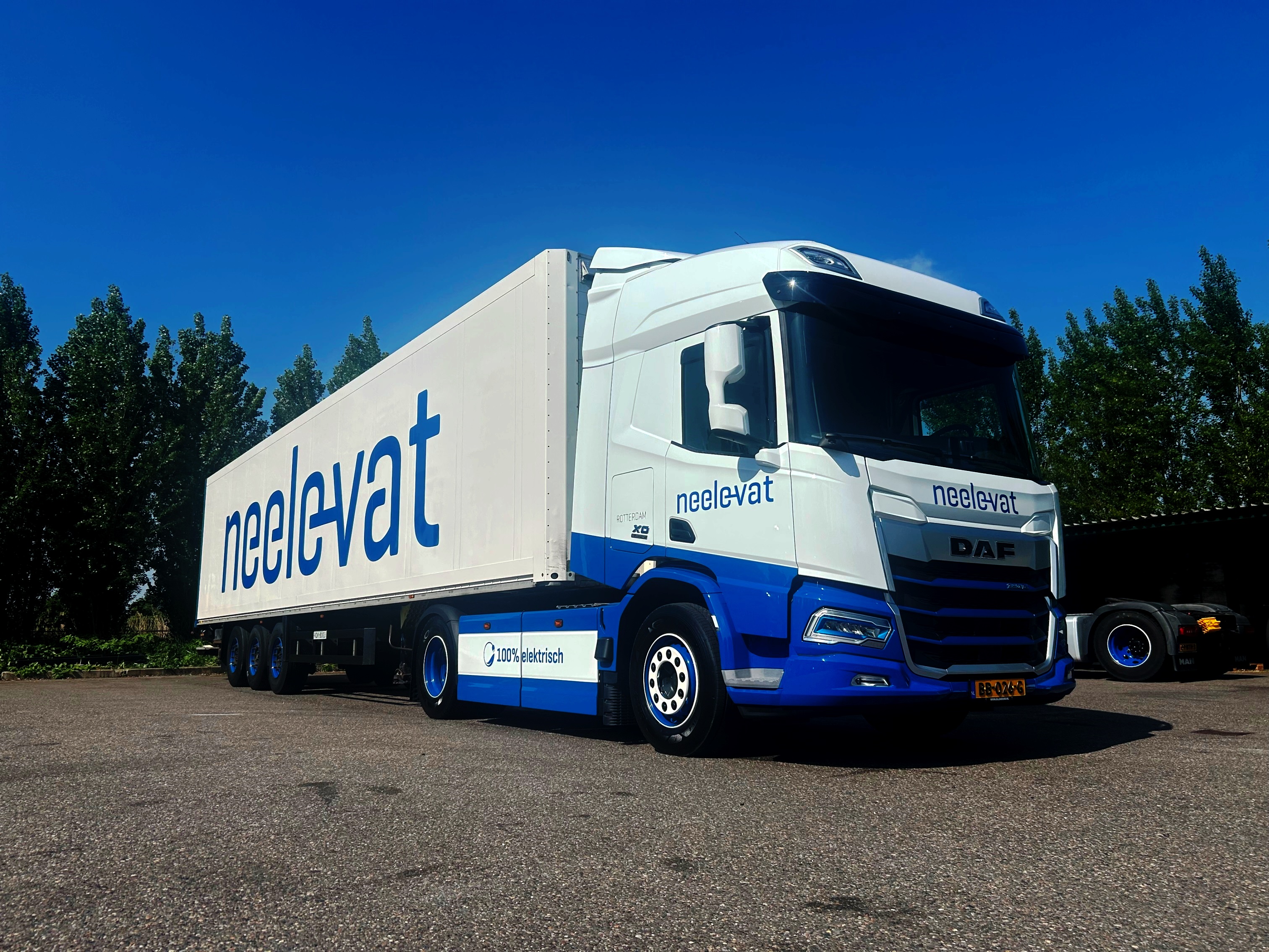 DAF XD 350E FT SHC BEV NGD - Six materieel