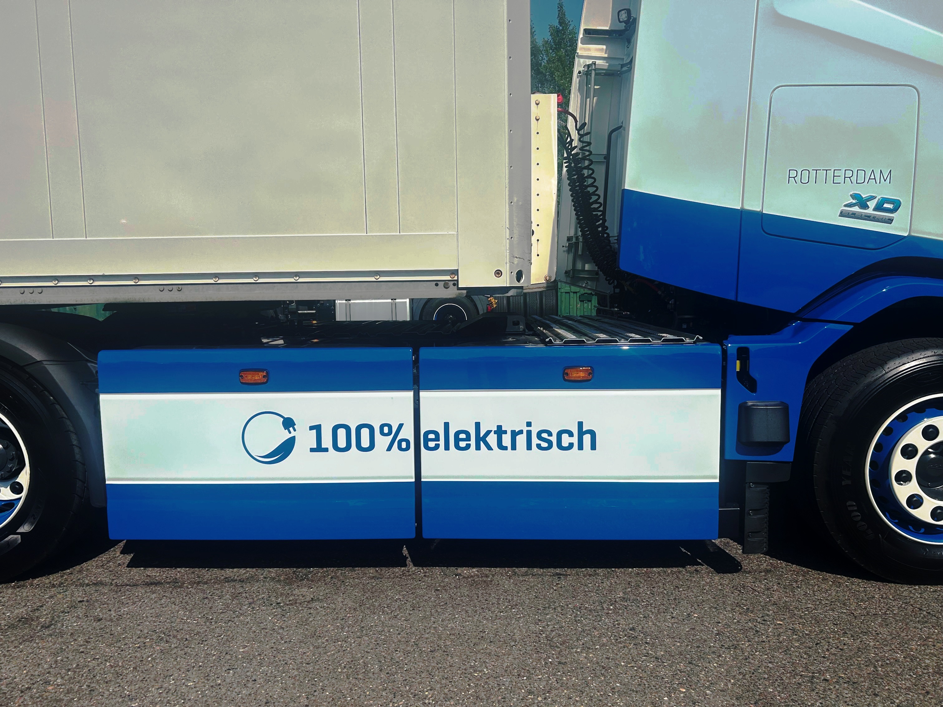 DAF XD 350E FT SHC BEV NGD - Six materieel