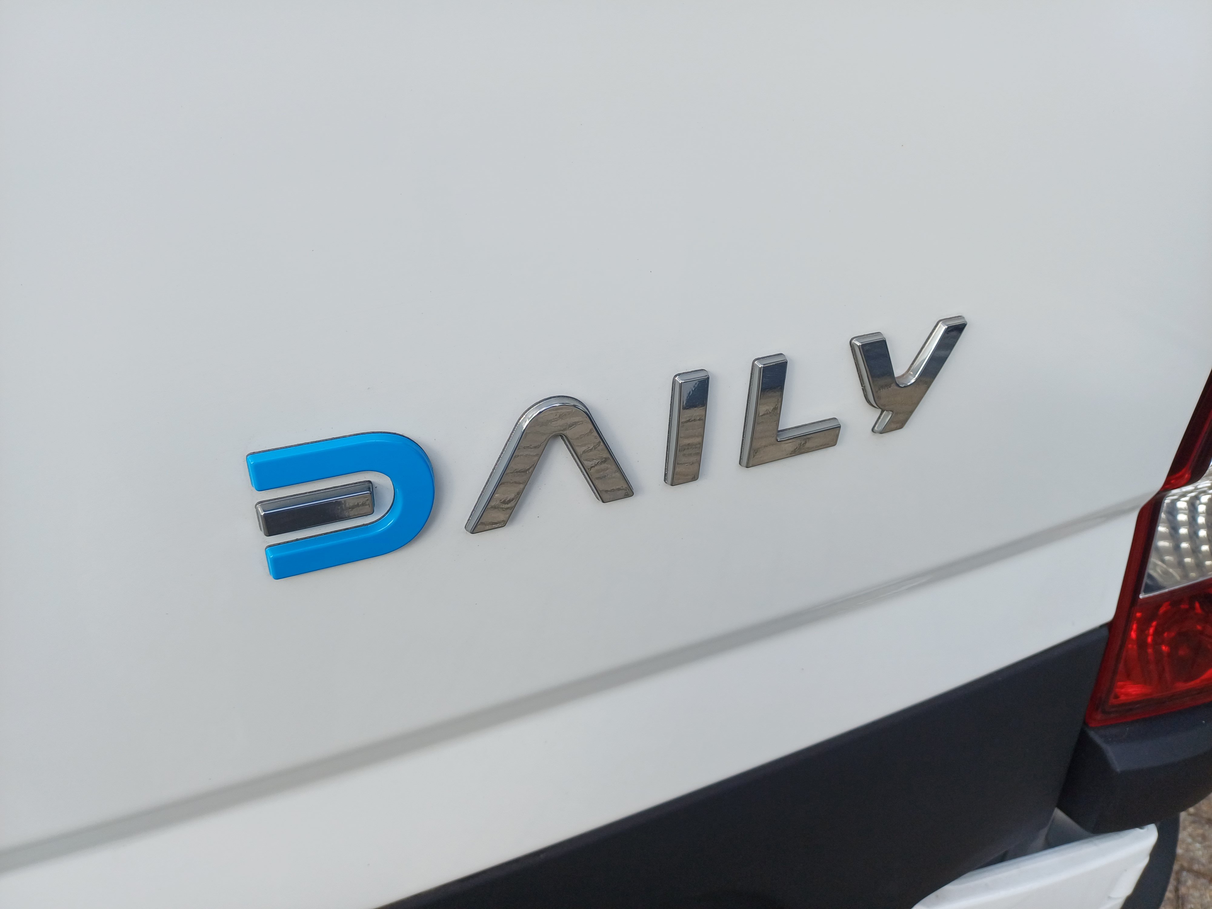 Iveco eDaily 42S14 E Van - Duivenvoorde Transport