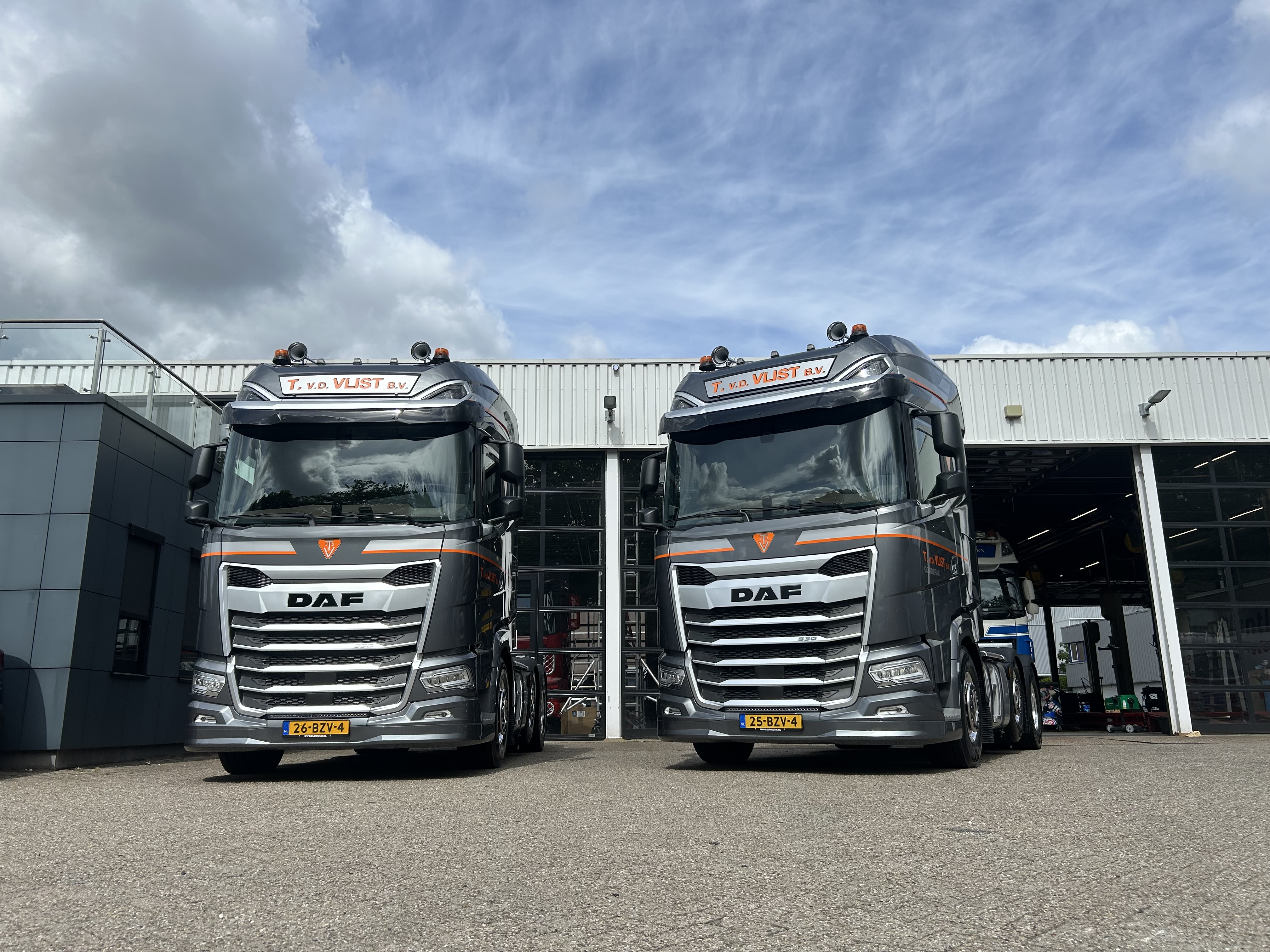 T vd Vlist - DAF XG+ 530 FTG NGD - Zwaartransport