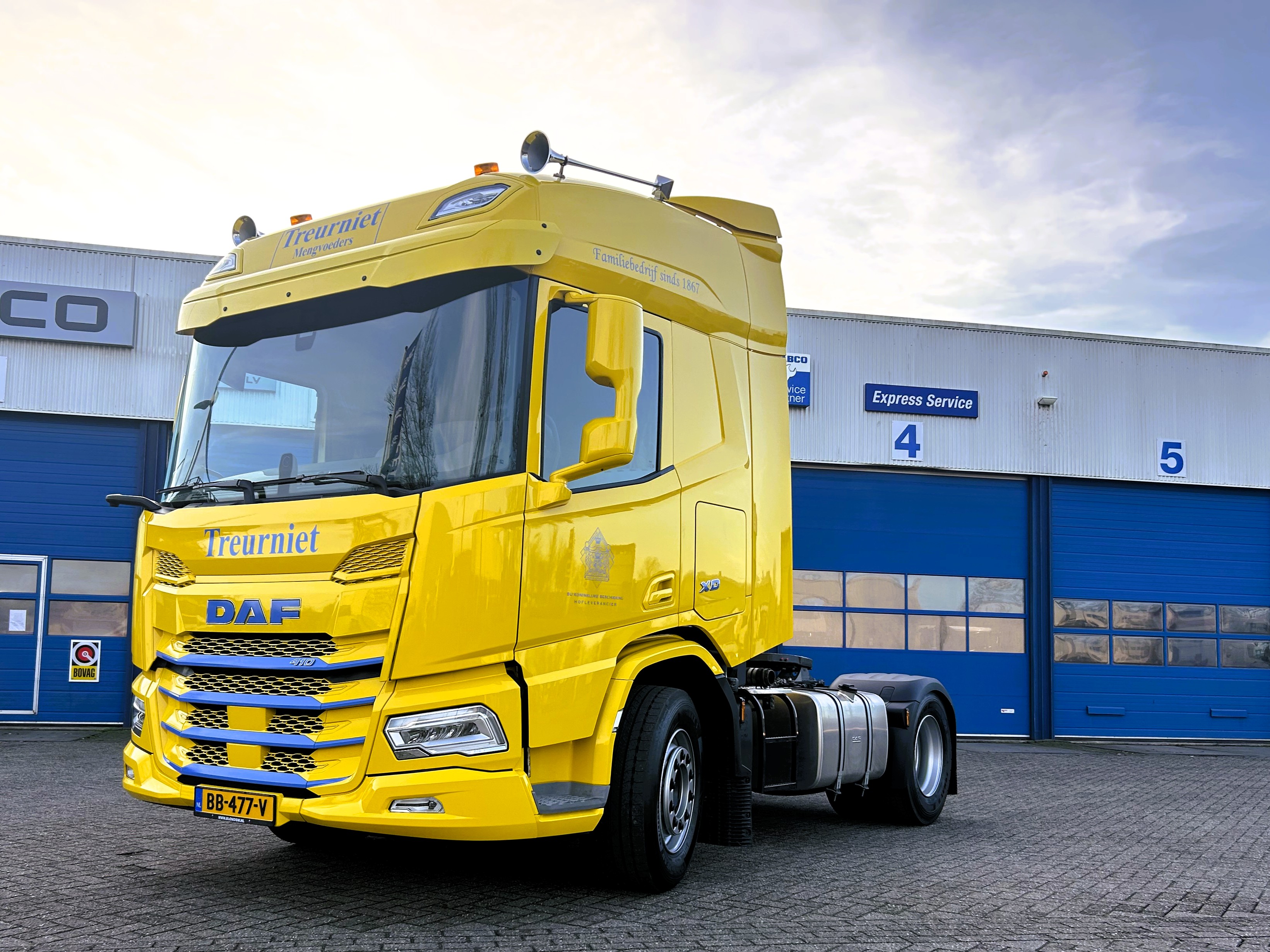 DAF XD 410 FT SHC NGD - Treurniet Mengvoeders