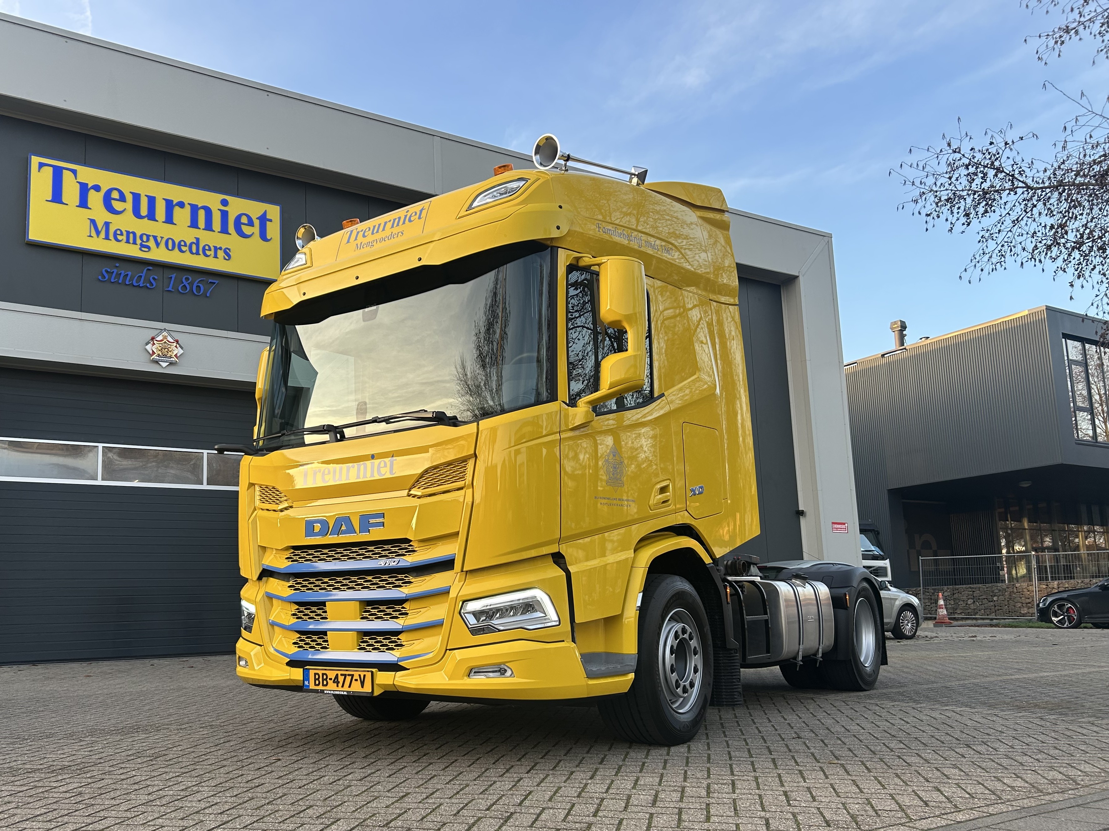 DAF XD 410 FT SHC NGD - Treurniet Mengvoeders