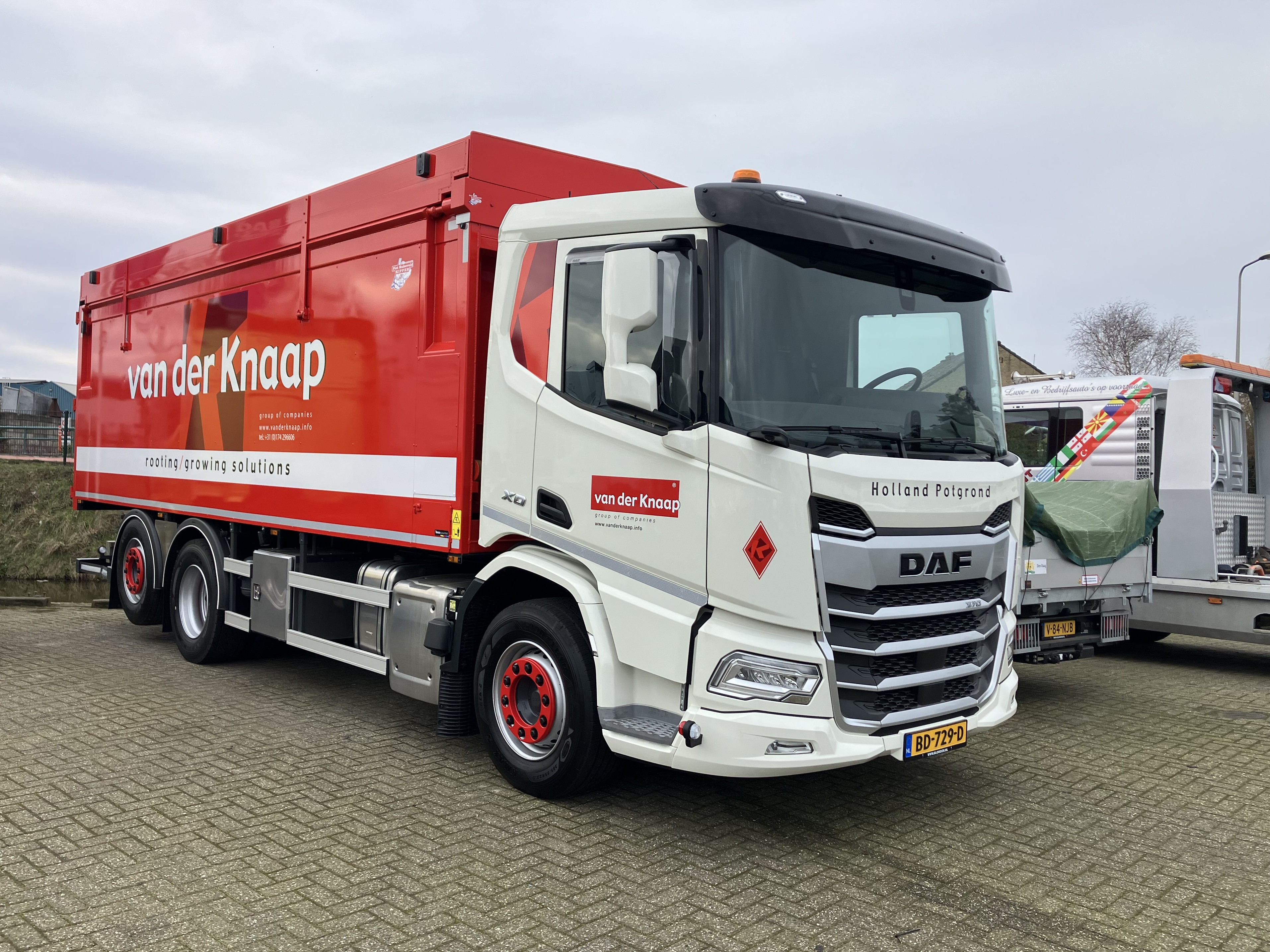 DAF XD 370 FAN DC NGD - Holland Potgrond