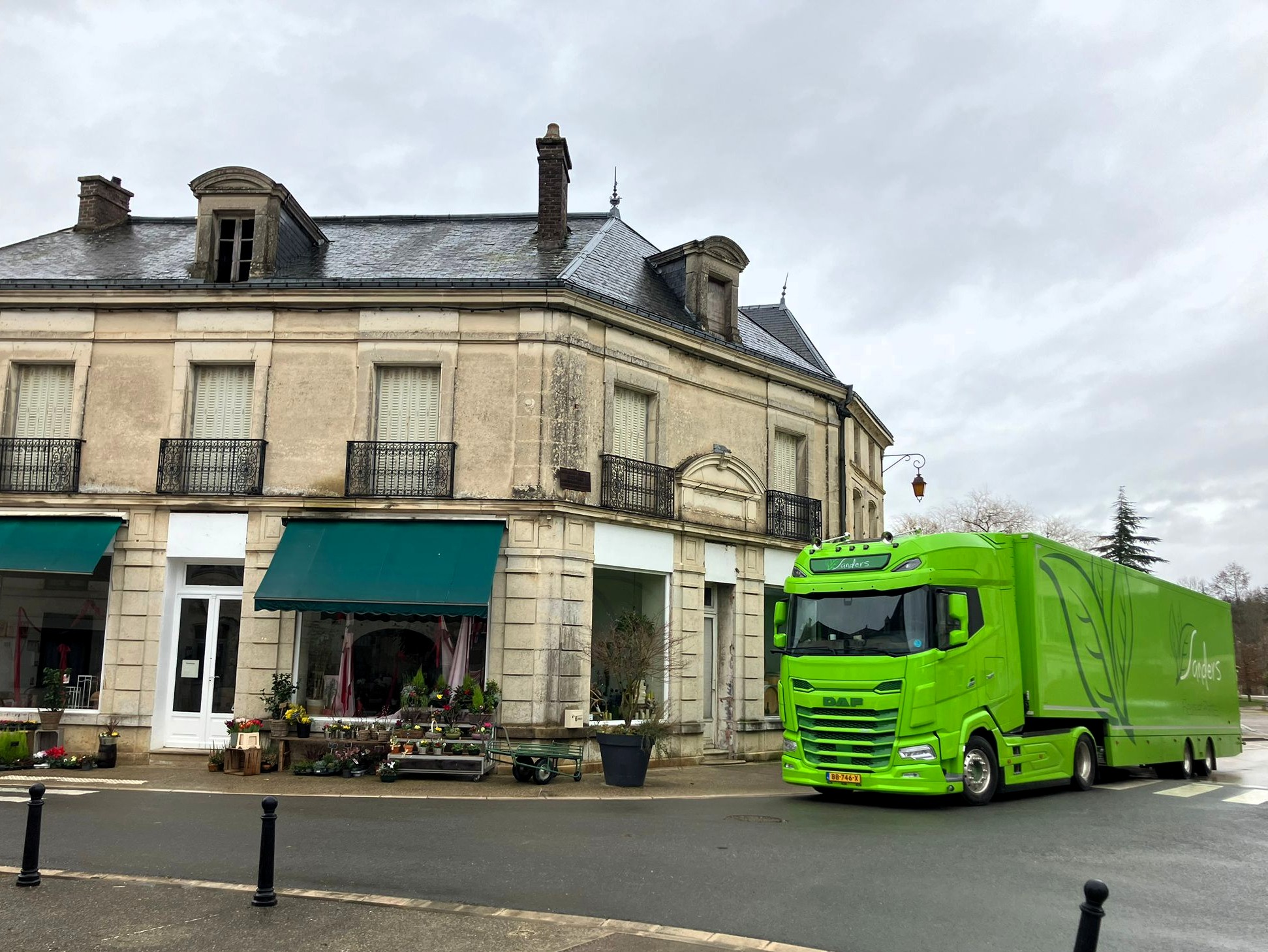 Sanders Fleurs et Plantes - DAF XG+ 480 FT