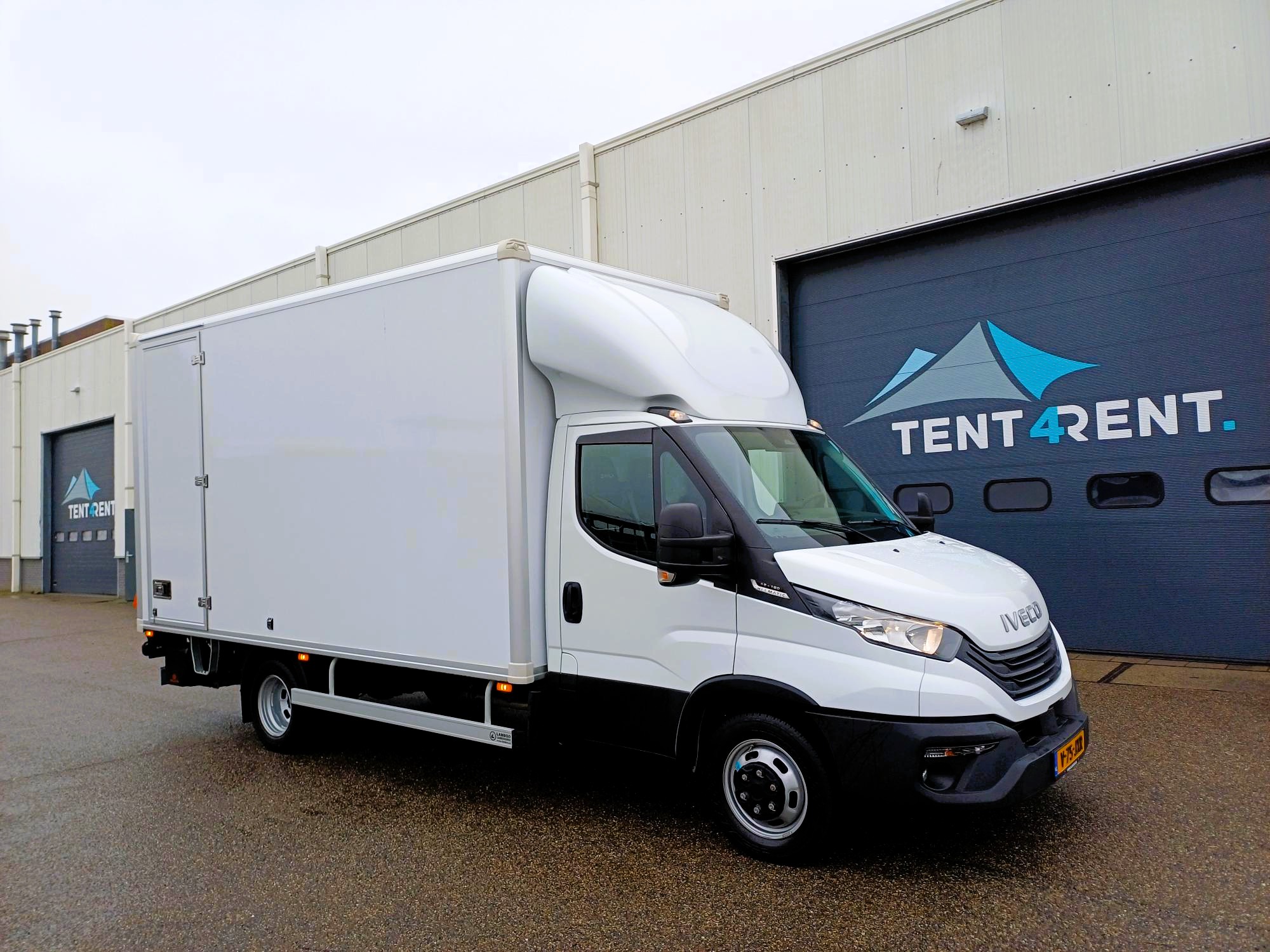 Tent4Rent - Iveco Daily 40C18