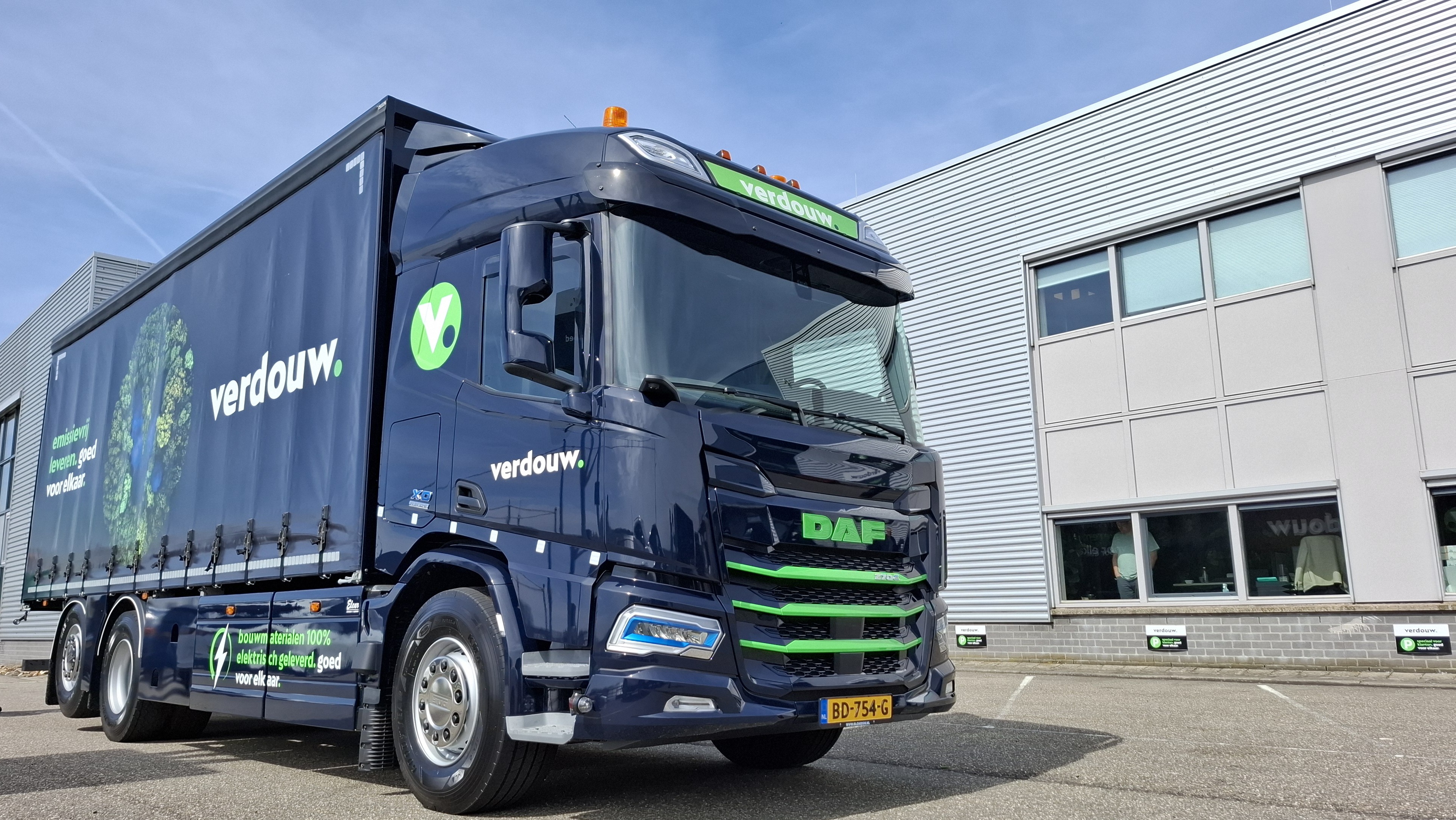DAF XD 270E FAN SHC BEV NGD - Verdouw Bouwmaterialen
